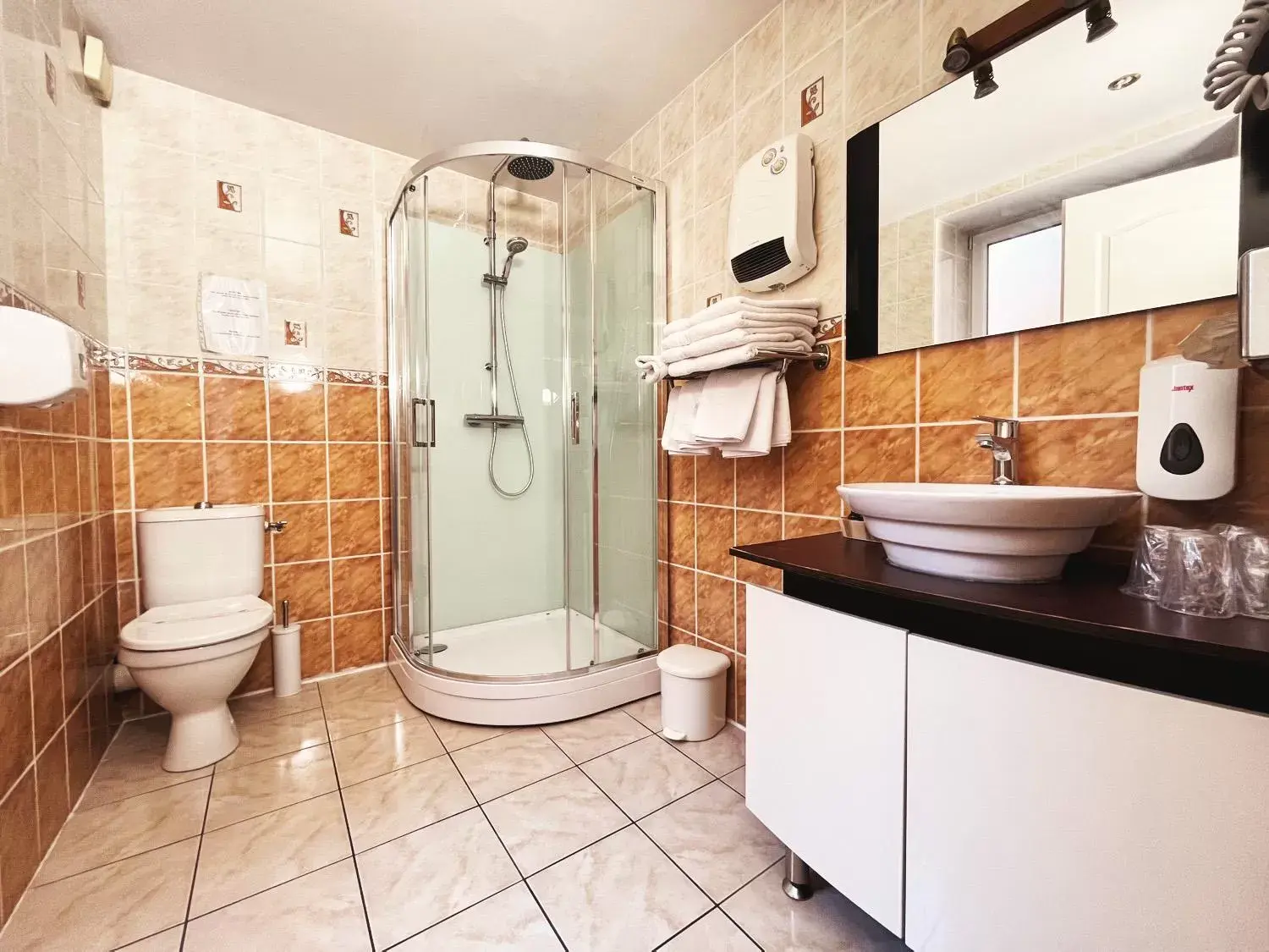 Bathroom in Hotel De La Poste