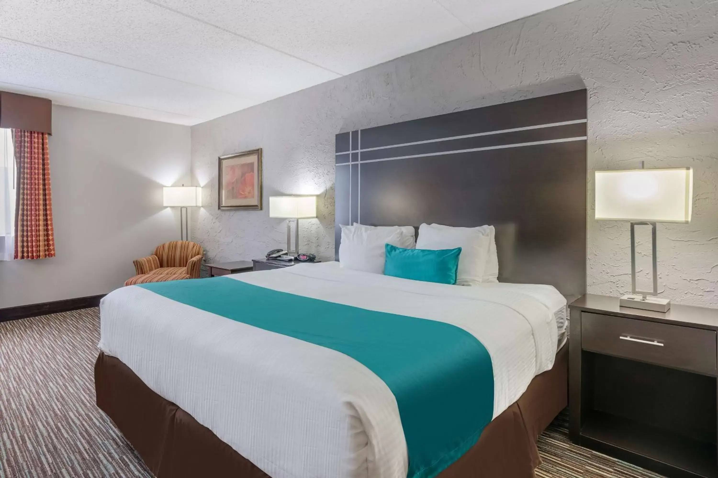 Bedroom, Bed in Best Western Waukesha Grand