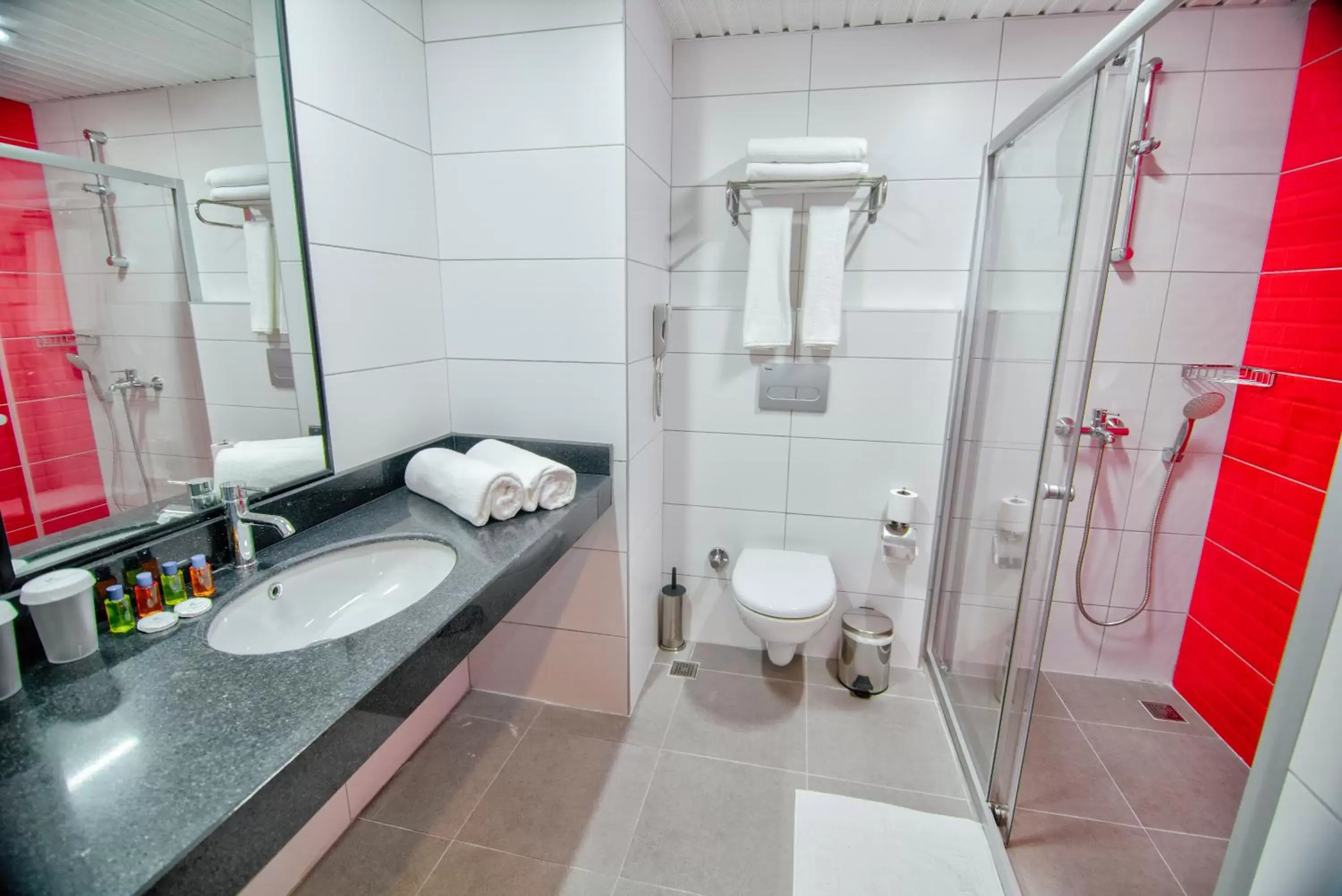 Bathroom in Ramira City Hotel - Adult Only (16+)