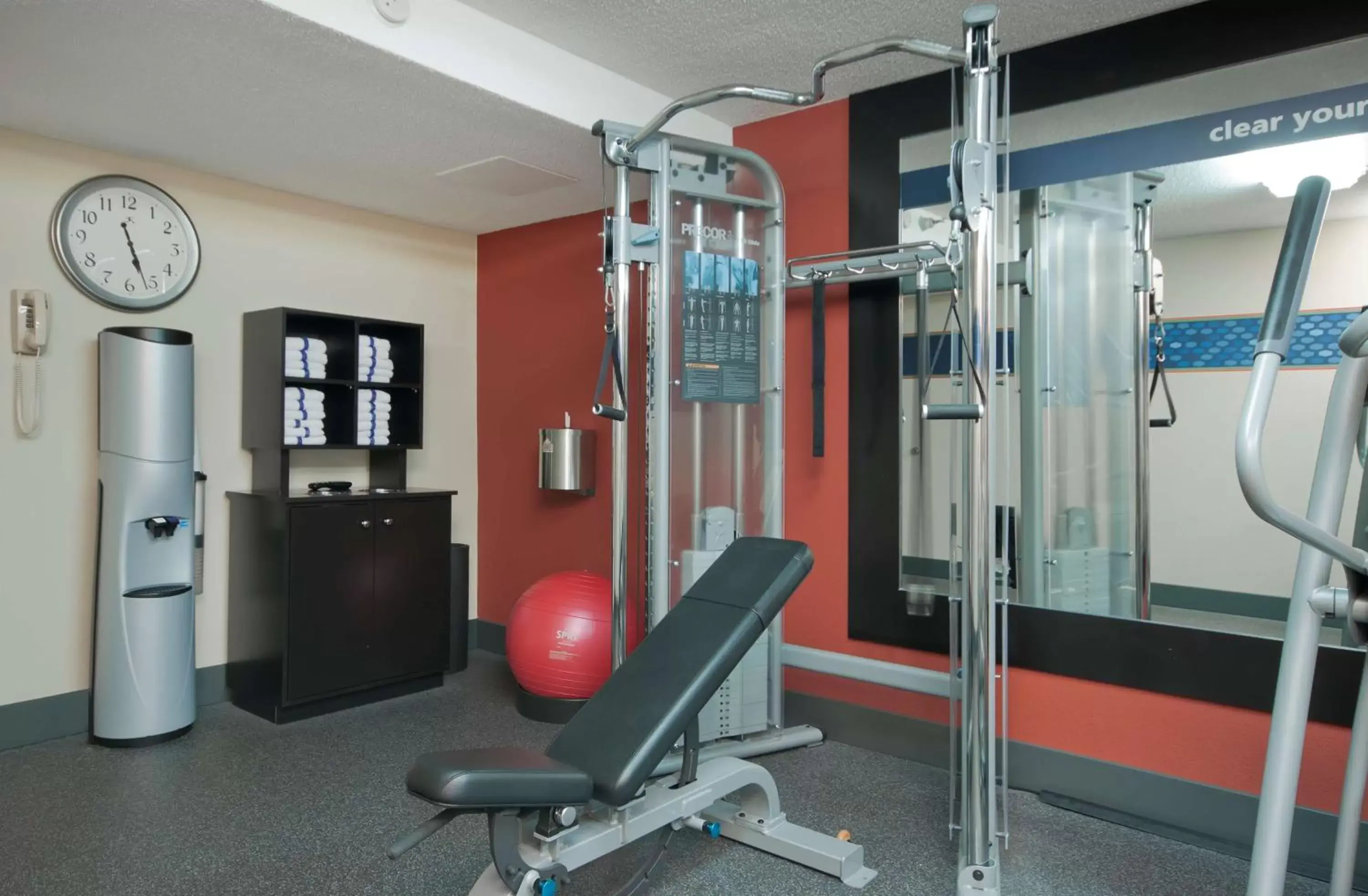 Fitness centre/facilities, Fitness Center/Facilities in Hampton Inn Indianapolis Northeast/Castleton