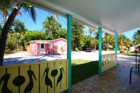 Swimming Pool in Sunset Cove Beach Resort