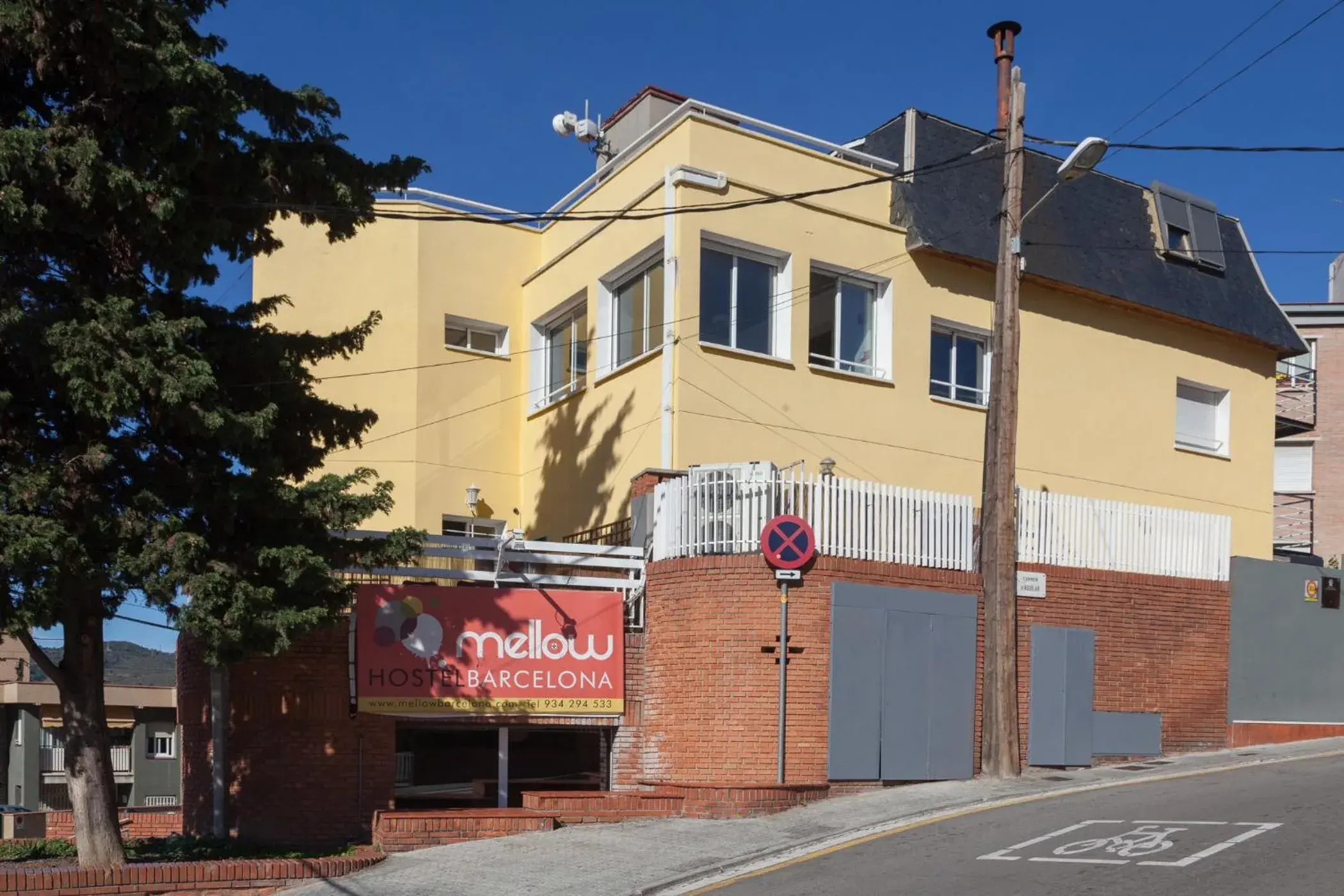 Property building in Mellow Barcelona Property building in Mellow Barcelona