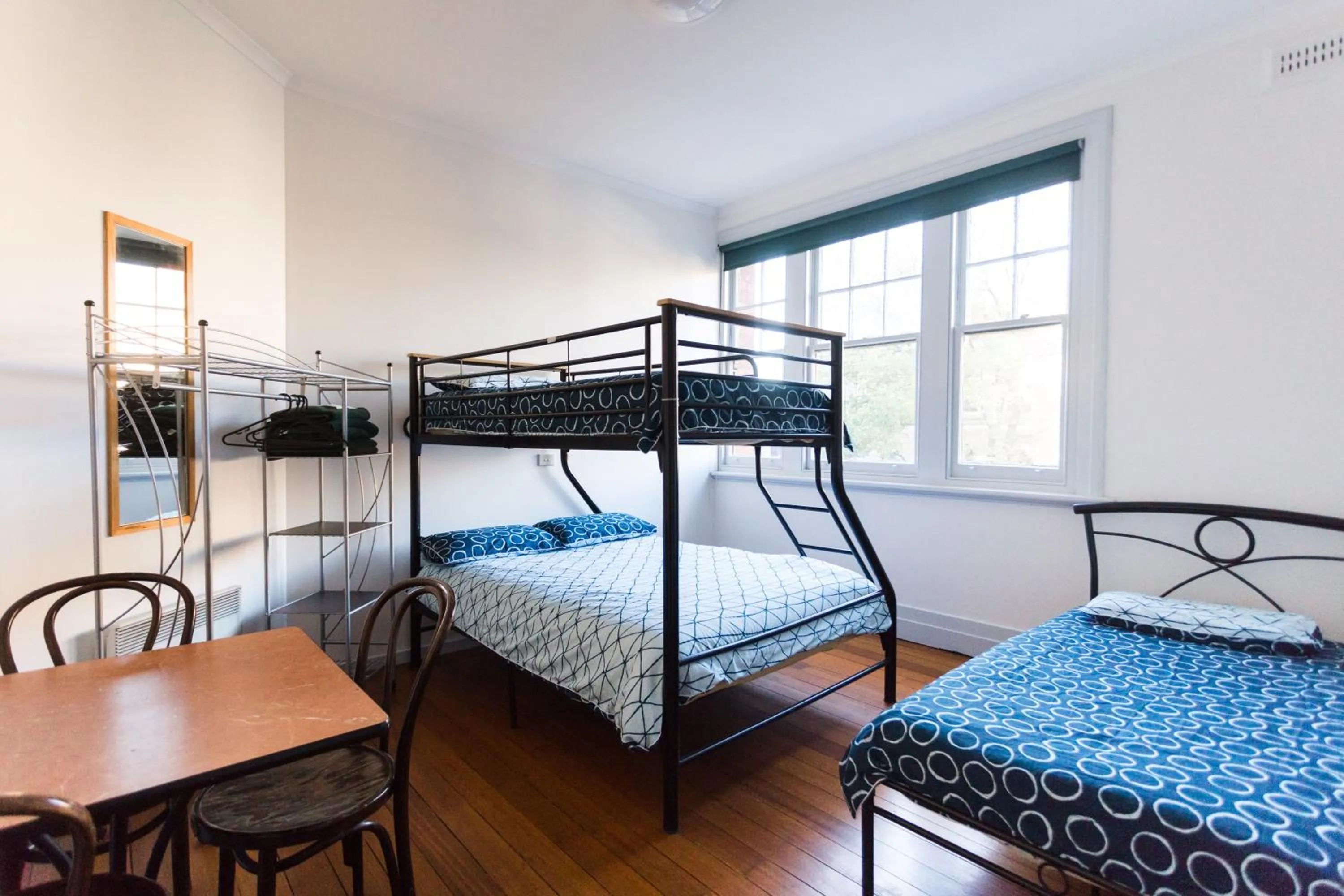 Bedroom, Bed in YHA Hobart Central