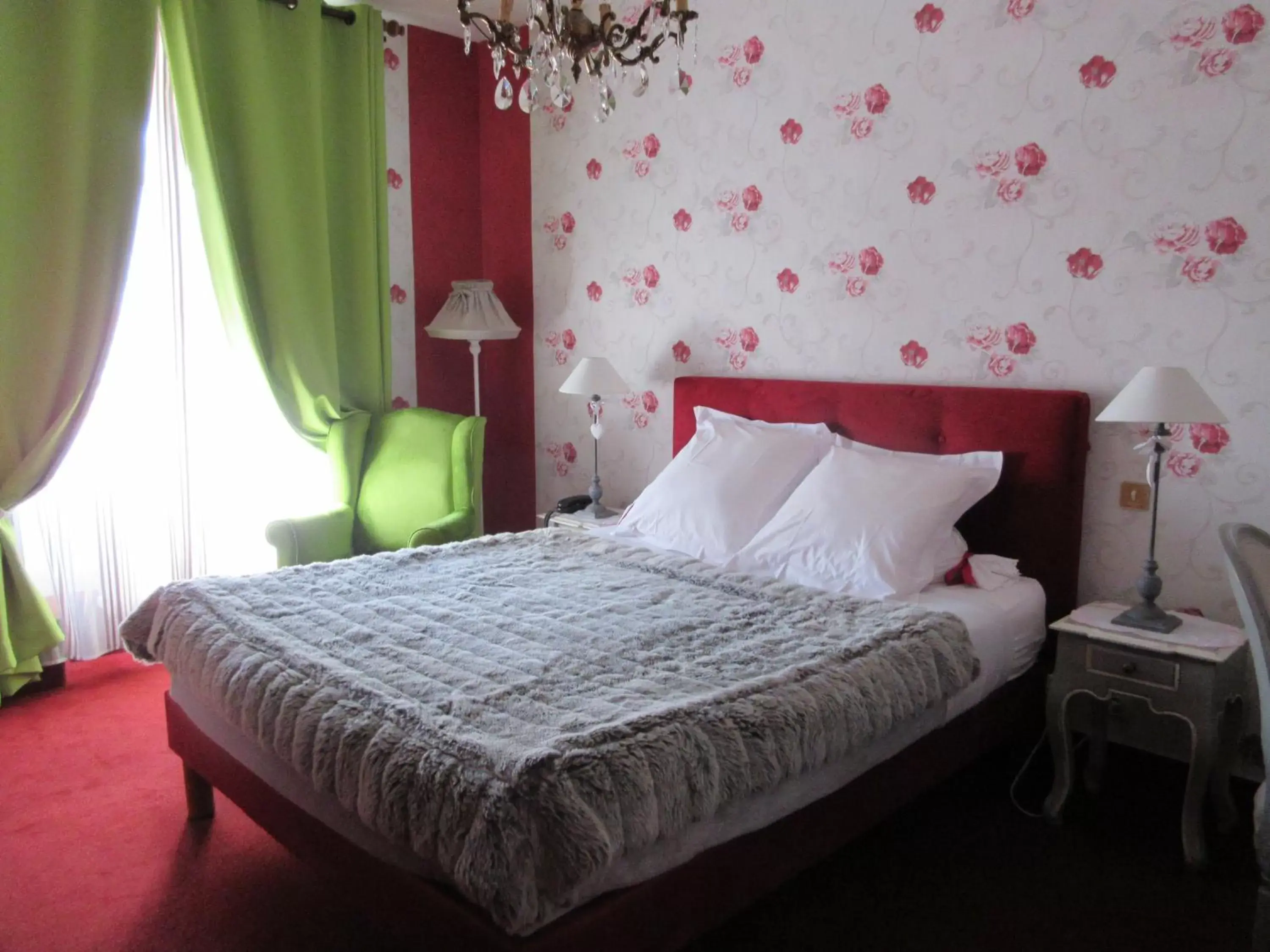 Bed in Le Trianon