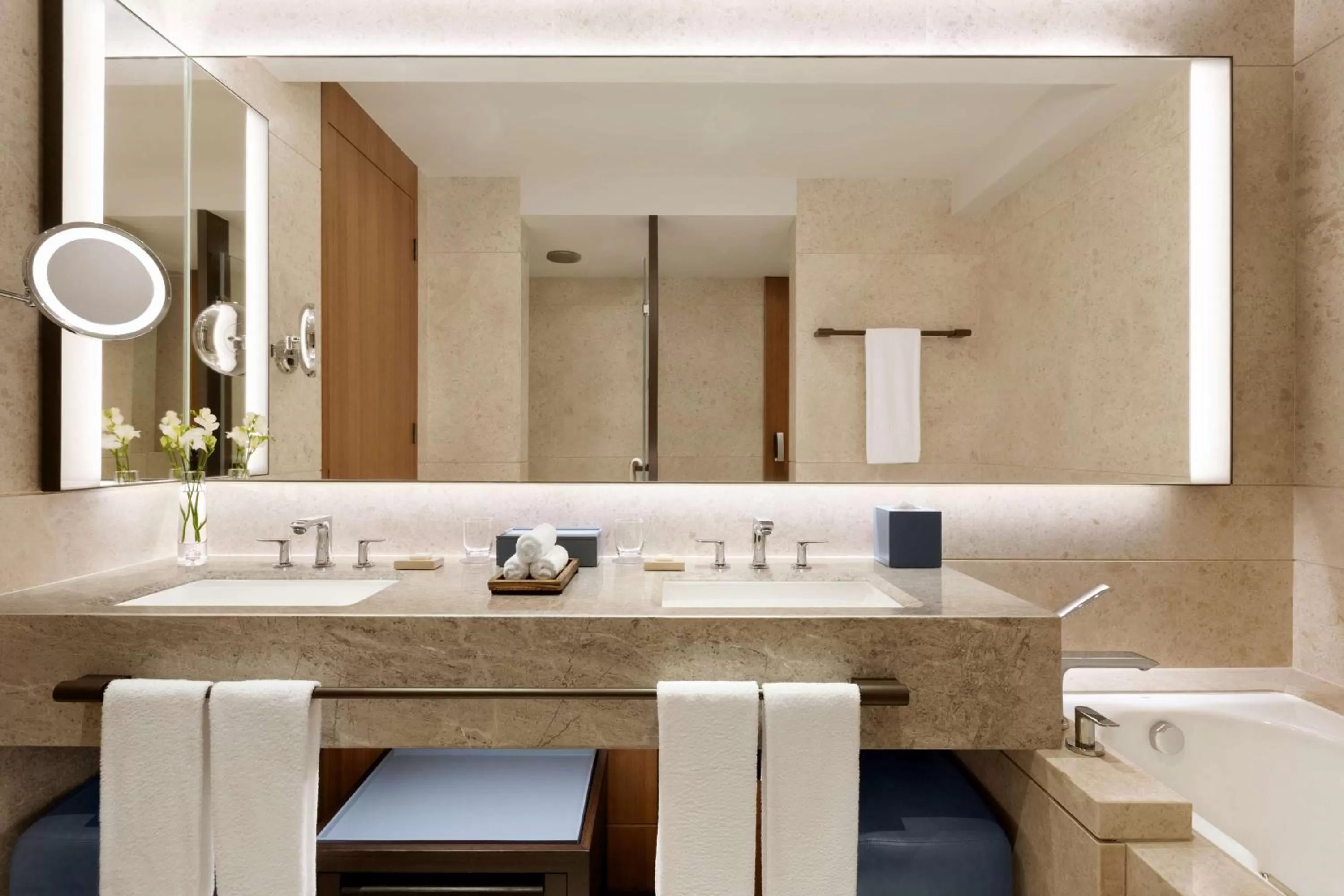 Bathroom in Kerry Hotel Hong Kong by Shangri-la
