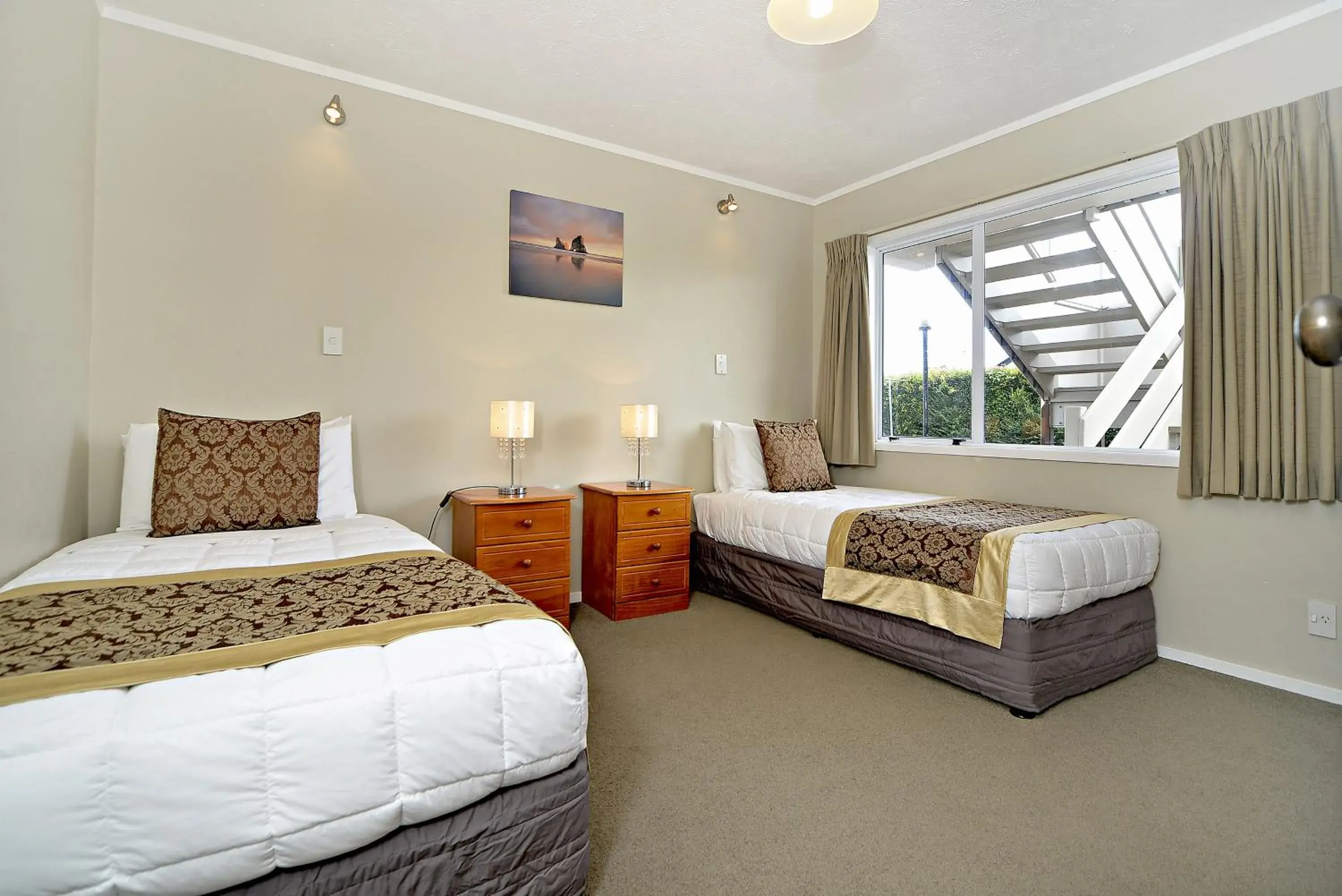 Bedroom, Bed in Takapuna Motor Lodge