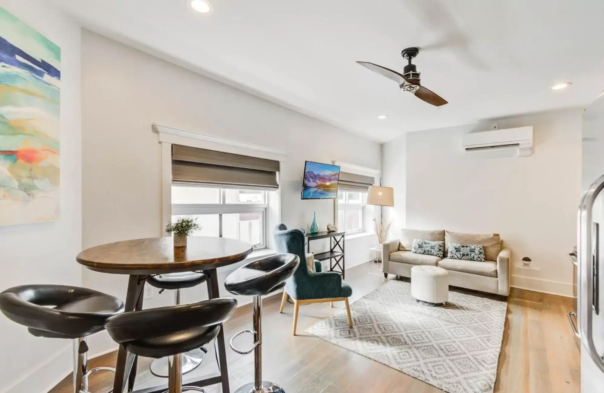 Two Bedroom Suite in 493 King Two Bedroom Suites Two Bedroom Suite in 493 King Two Bedroom Suites