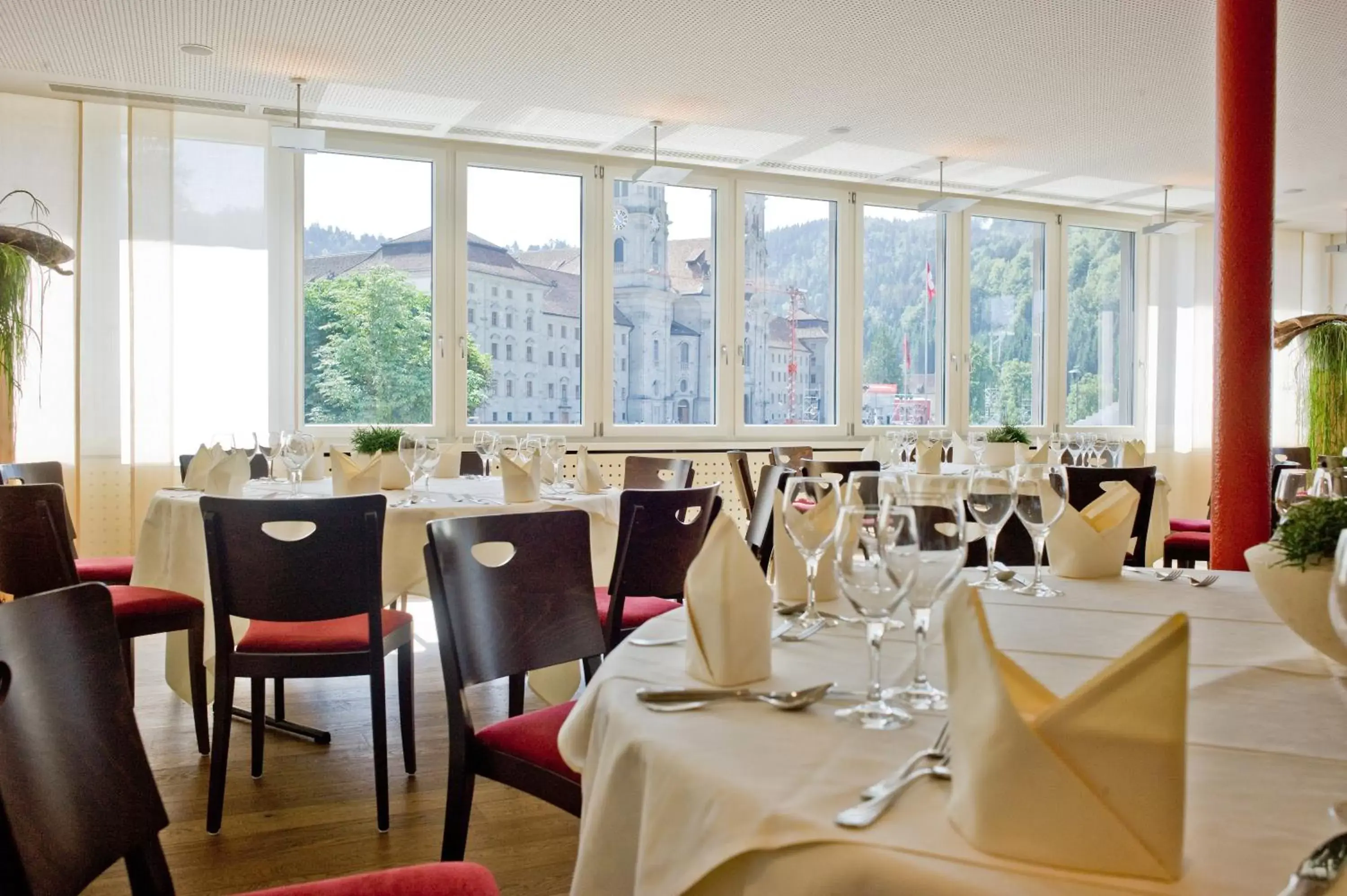 Banquet/Function facilities, Restaurant/Places to Eat in Hotel Drei Könige