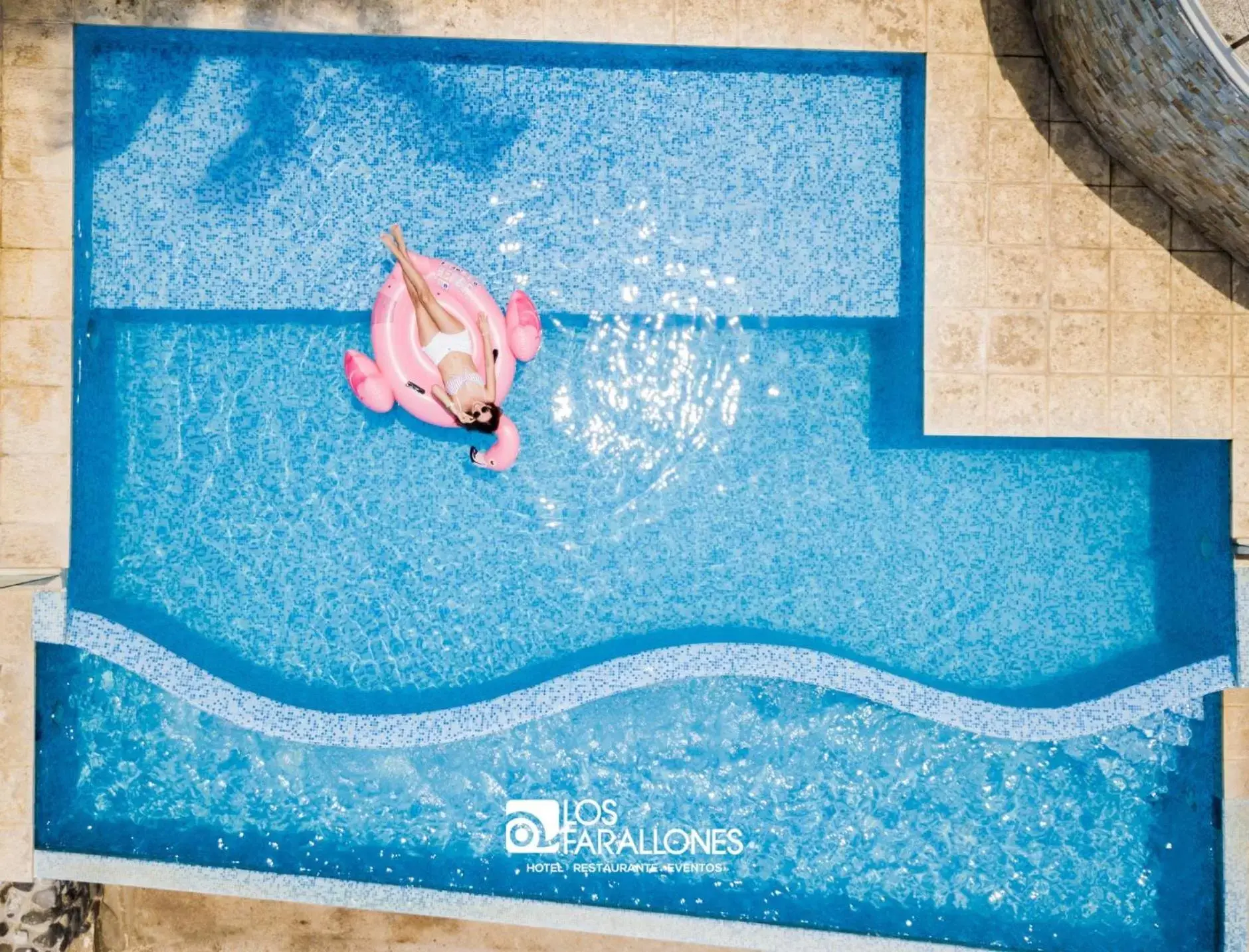 People, Swimming Pool in Hotel Los Farallones