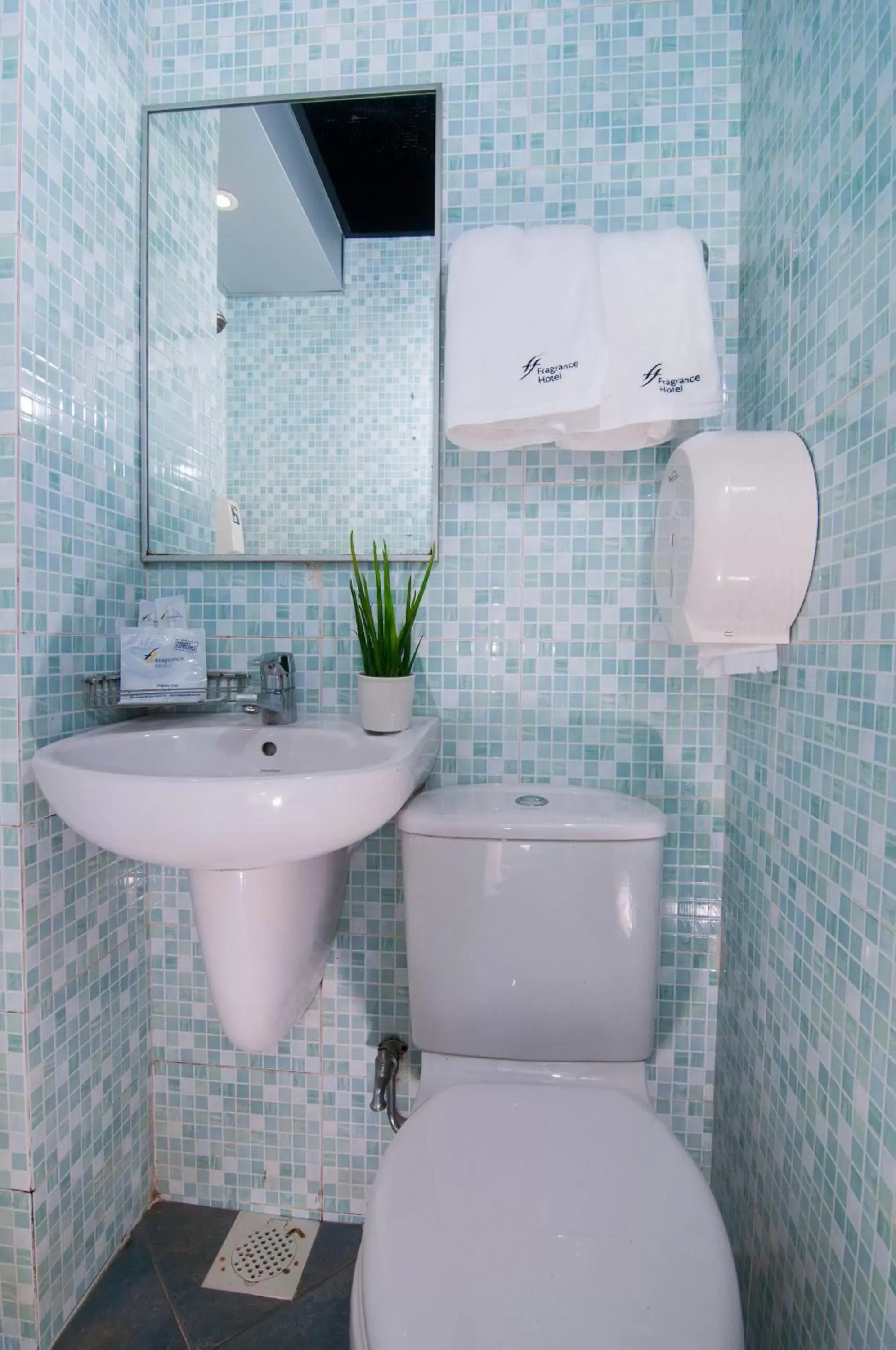 Bathroom in Fragrance Hotel - Classic