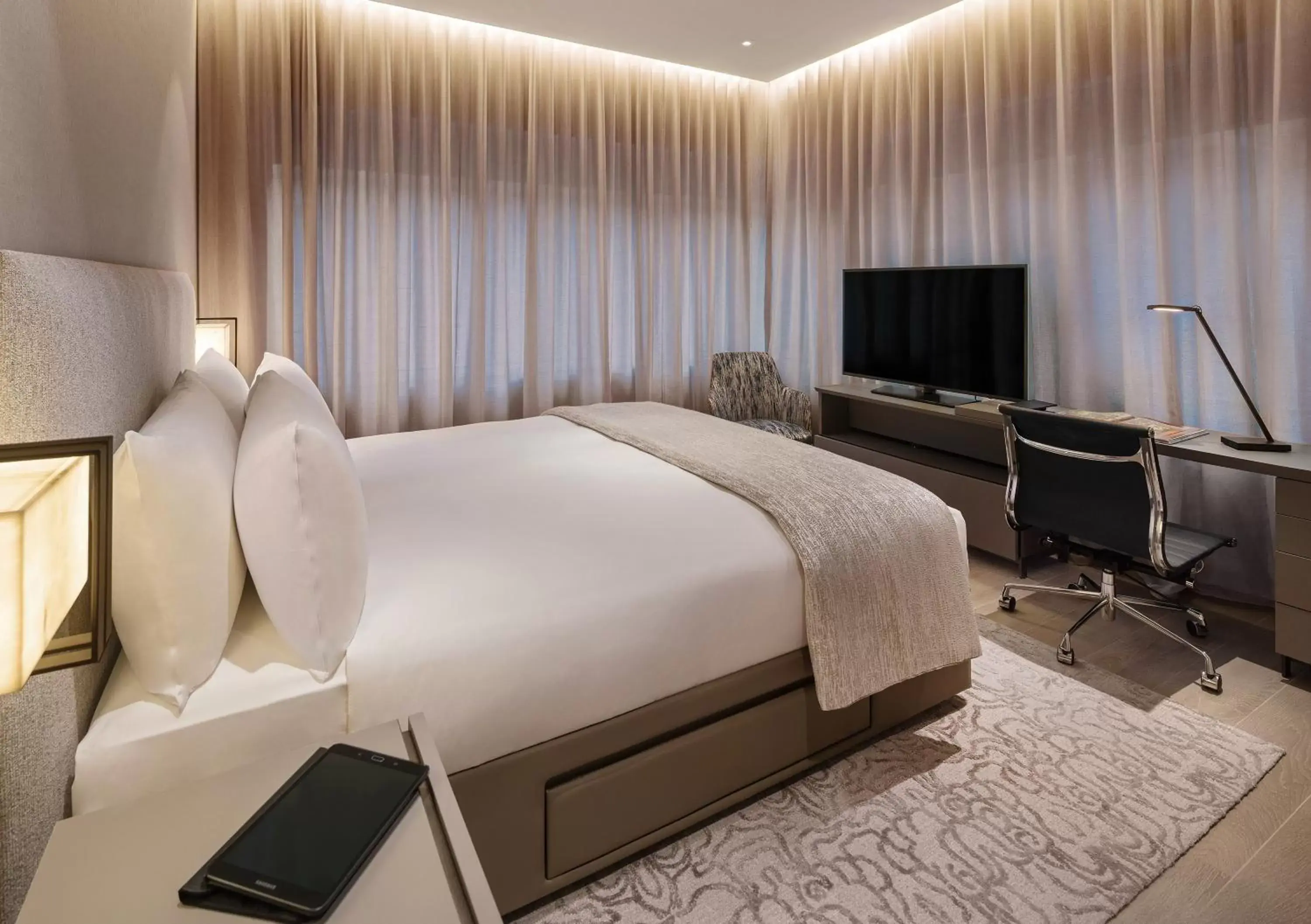 Bedroom, Bed in Dao by Dorsett AMTD Singapore
