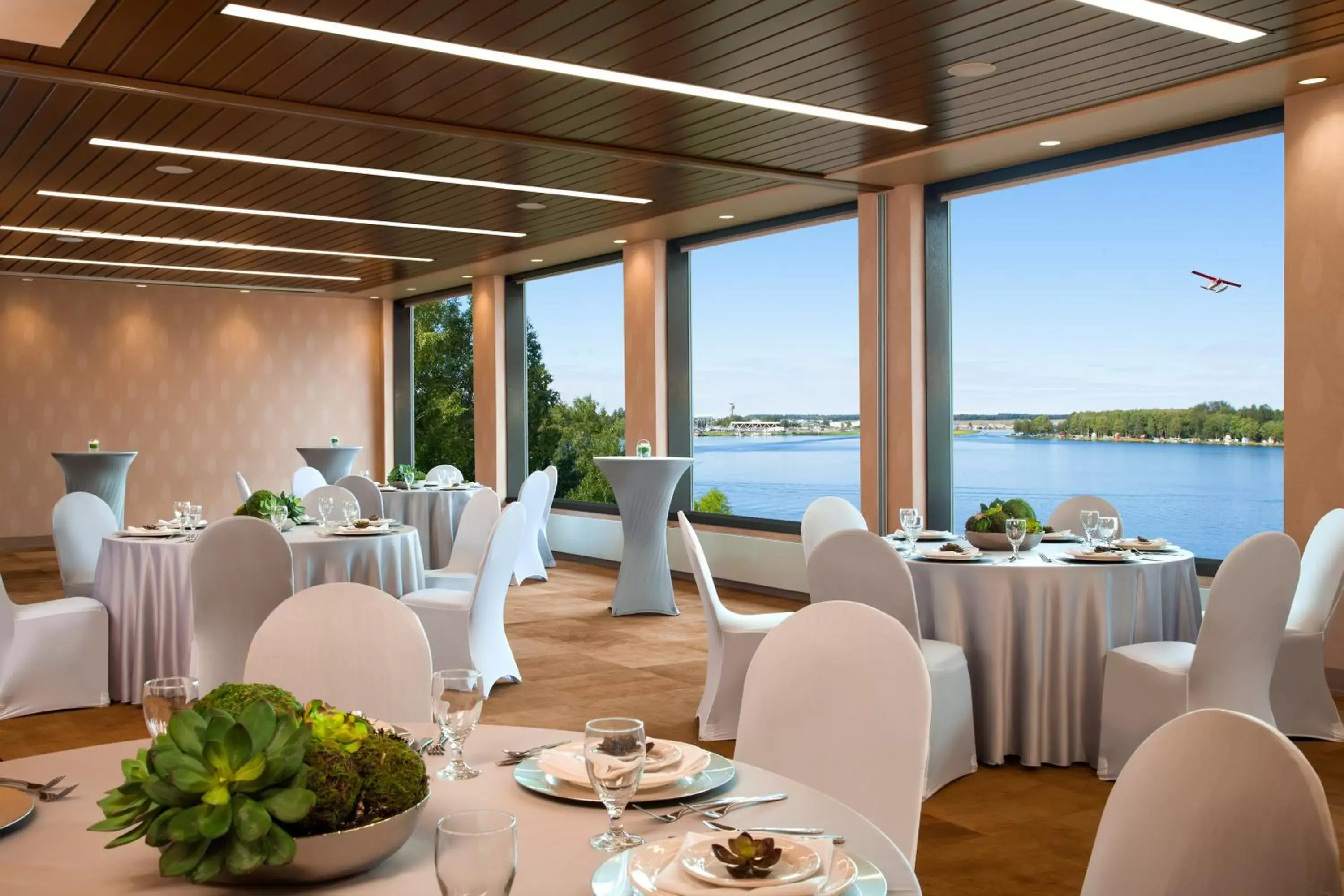 Banquet/Function facilities, Banquet Facilities in The Lakefront Anchorage