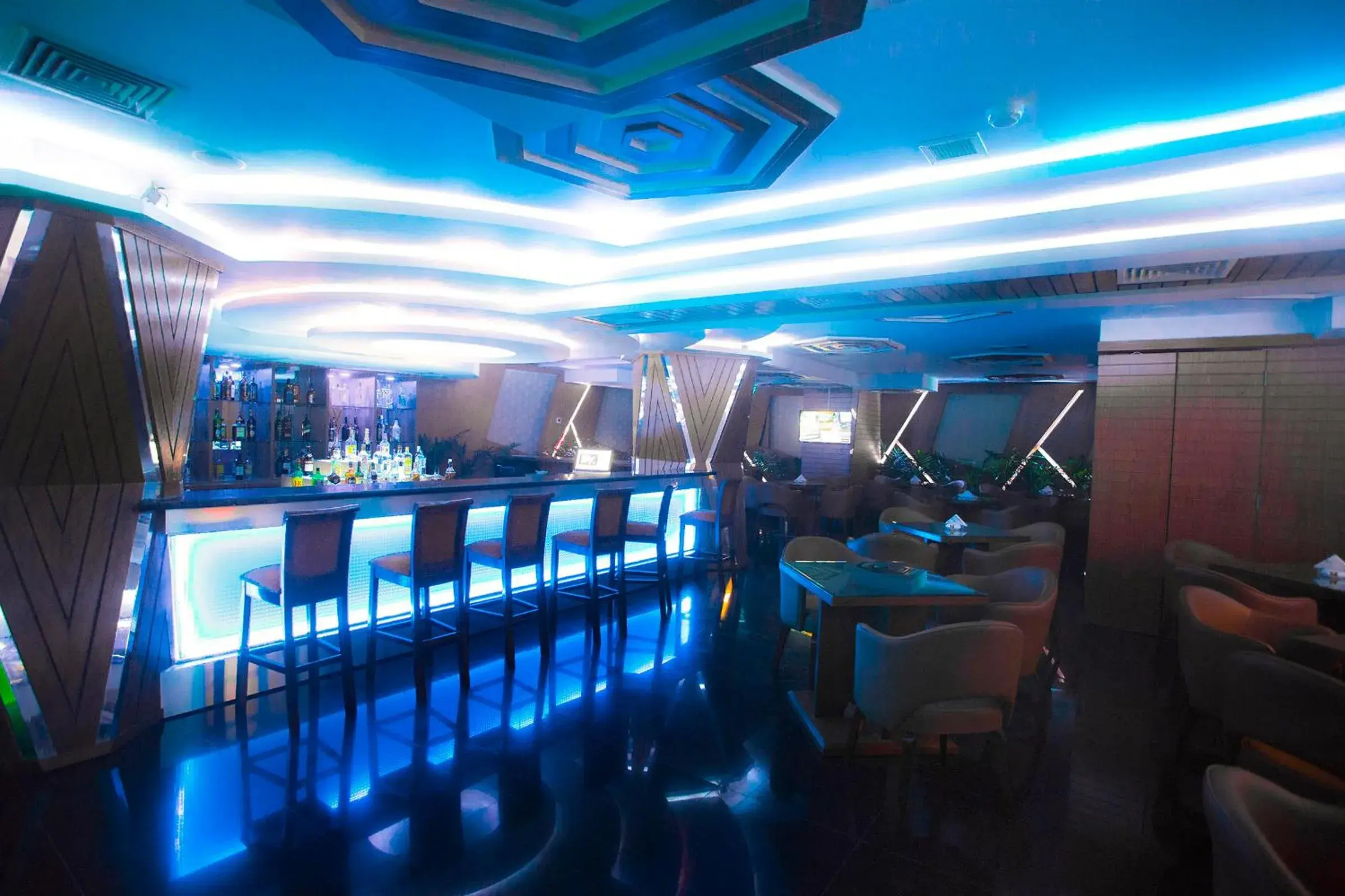 Lounge or bar in Hotel 71 Lounge or bar in Hotel 71