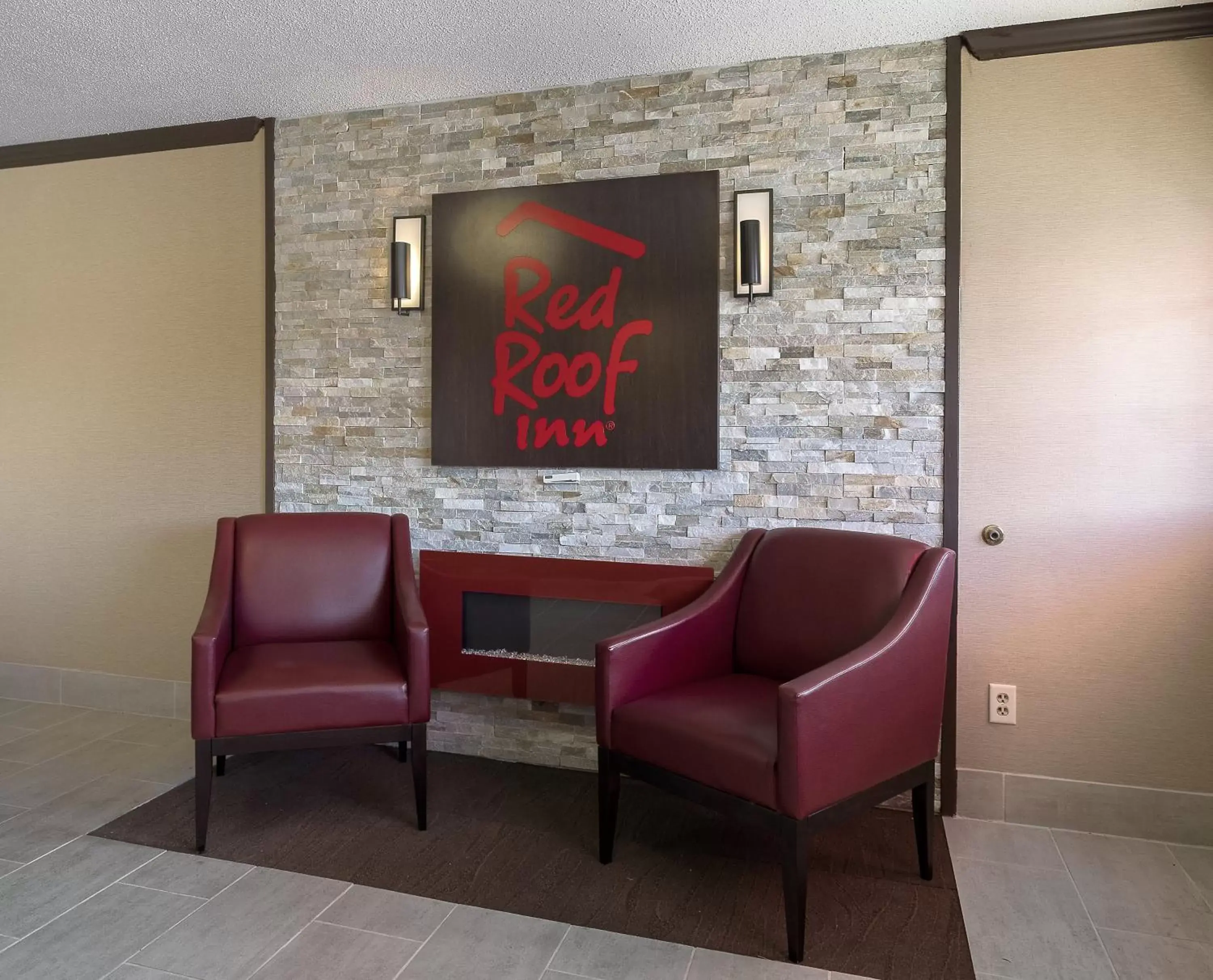 Lobby or reception, Seating Area in Red Roof Inn Dayton Huber Heights