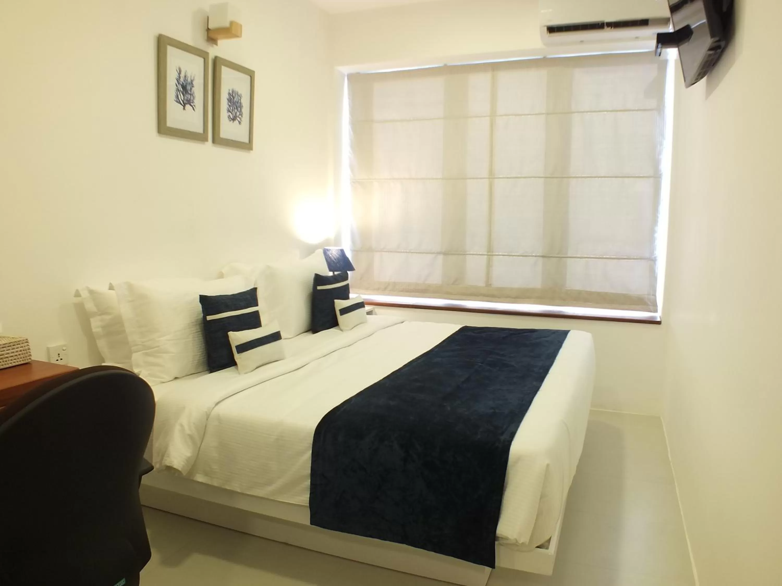 Photo of the whole room in The Residence