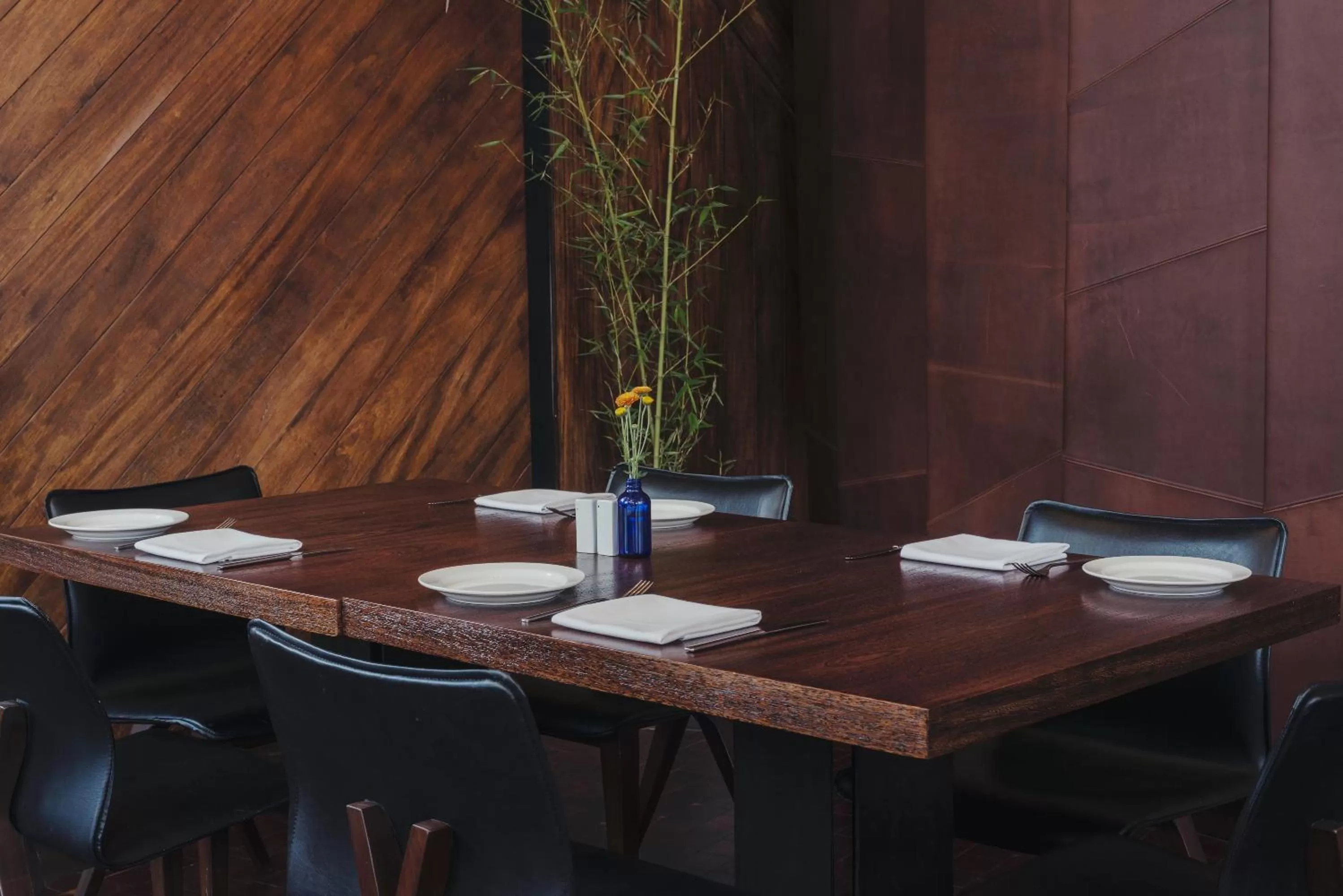 Restaurant/places to eat in Atix Hotel, a Member of Design Hotels