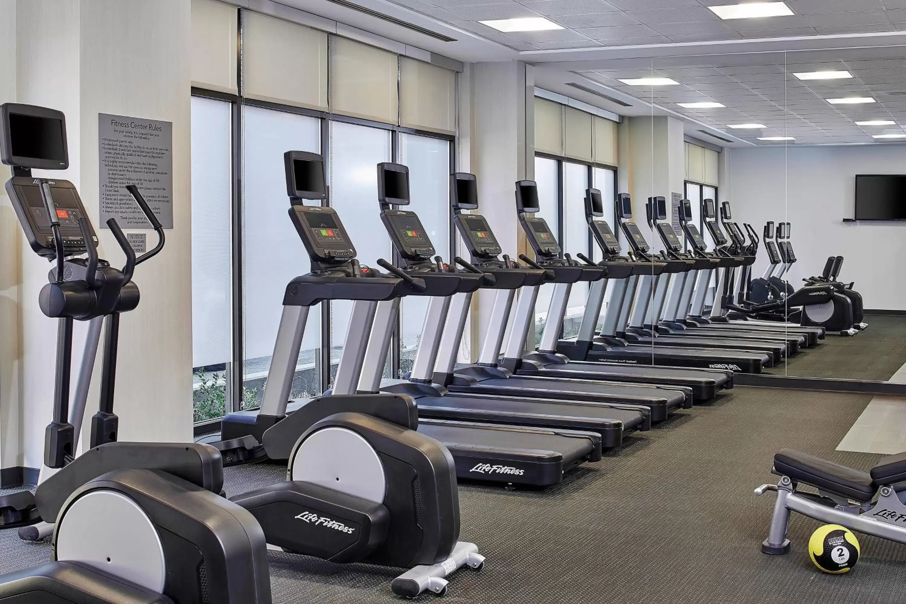 Fitness centre/facilities, Fitness Center/Facilities in Courtyard Baltimore Downtown/McHenry Row