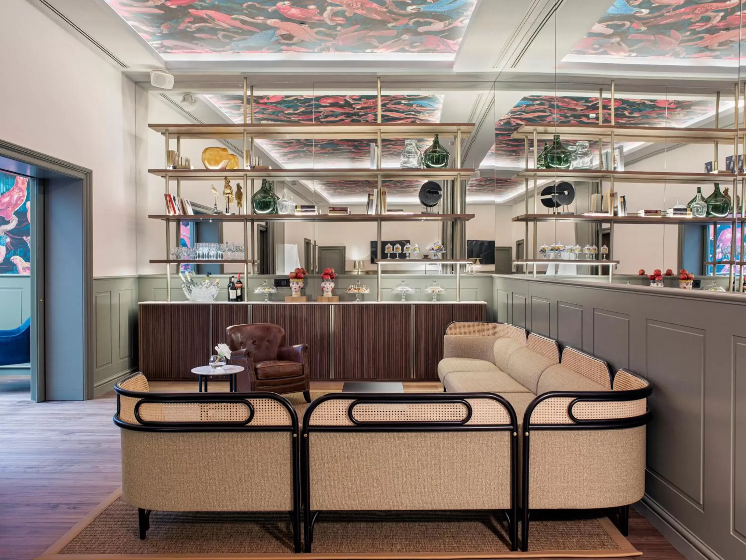 Lounge or bar in Hotel Colón Gran Meliá - The Leading Hotels of the World