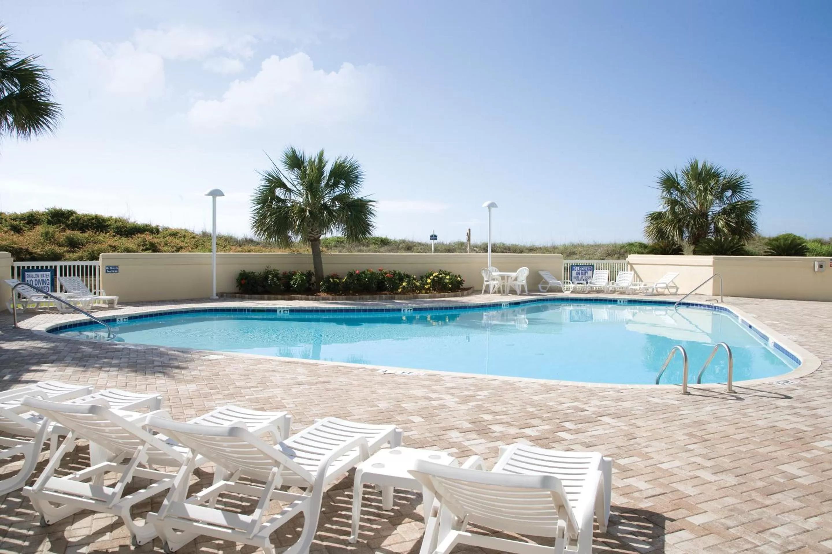 Swimming pool in Litchfield Beach & Golf Resort
