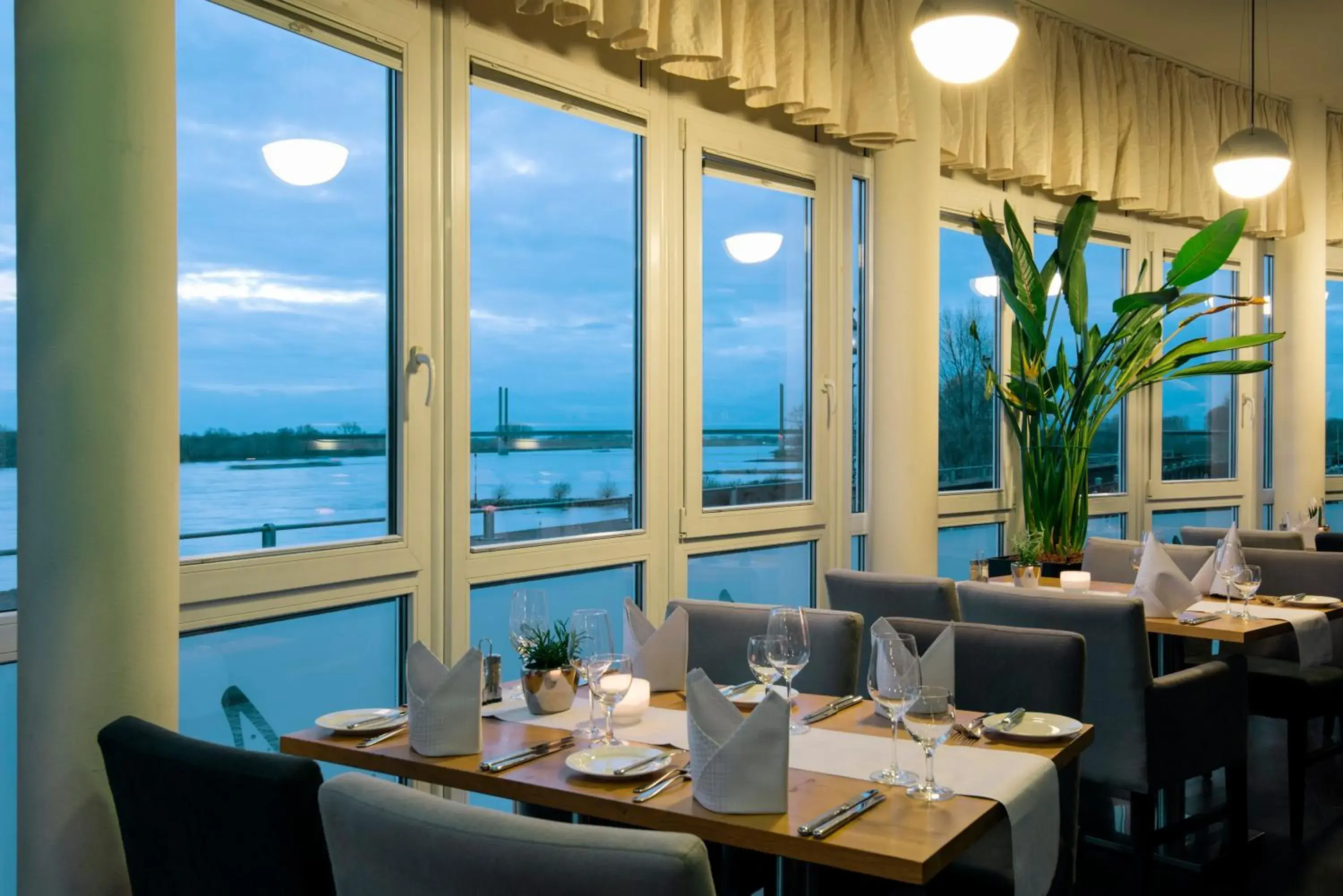 Restaurant/Places to Eat in Hotel Rheinpark Rees