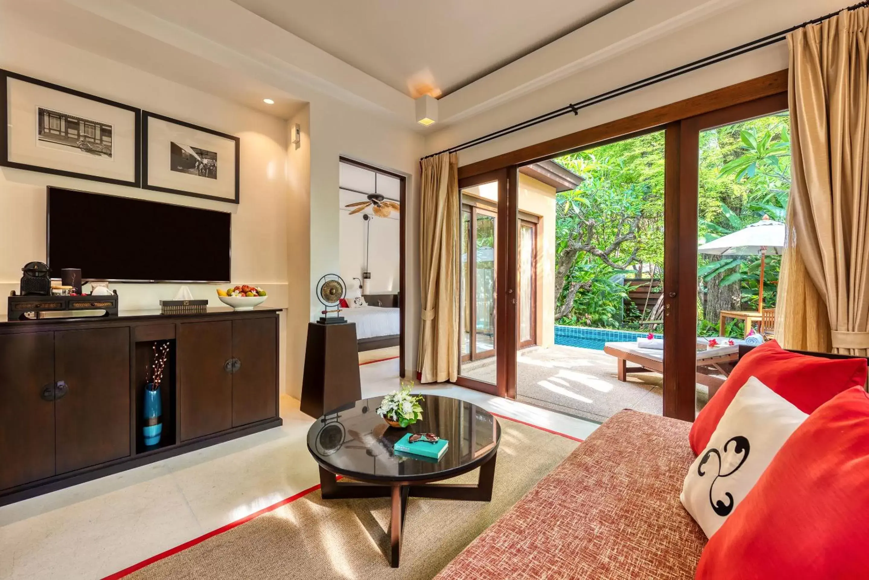 Living room, Seating Area in Mövenpick Asara Resort & Spa Hua Hin