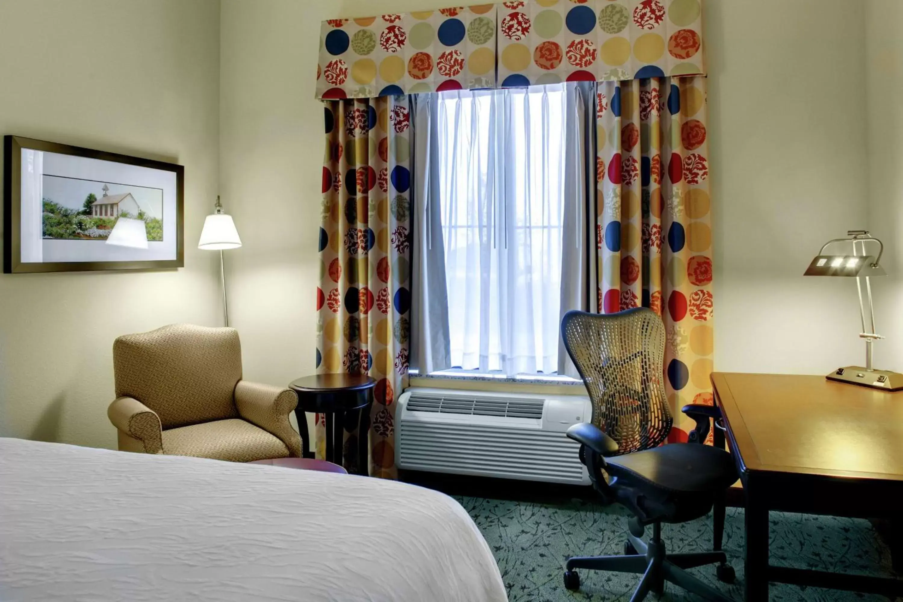 Bedroom, Seating Area in Hilton Garden Inn Pittsburgh/Cranberry