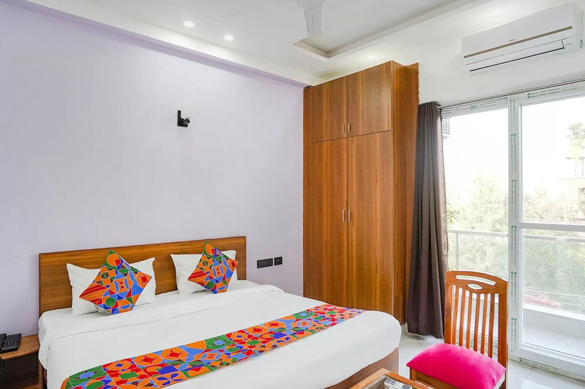 Property building, Bed in FabHotel Hexa Noida Sector 56 Property building, Bed in FabHotel Hexa Noida Sector 56