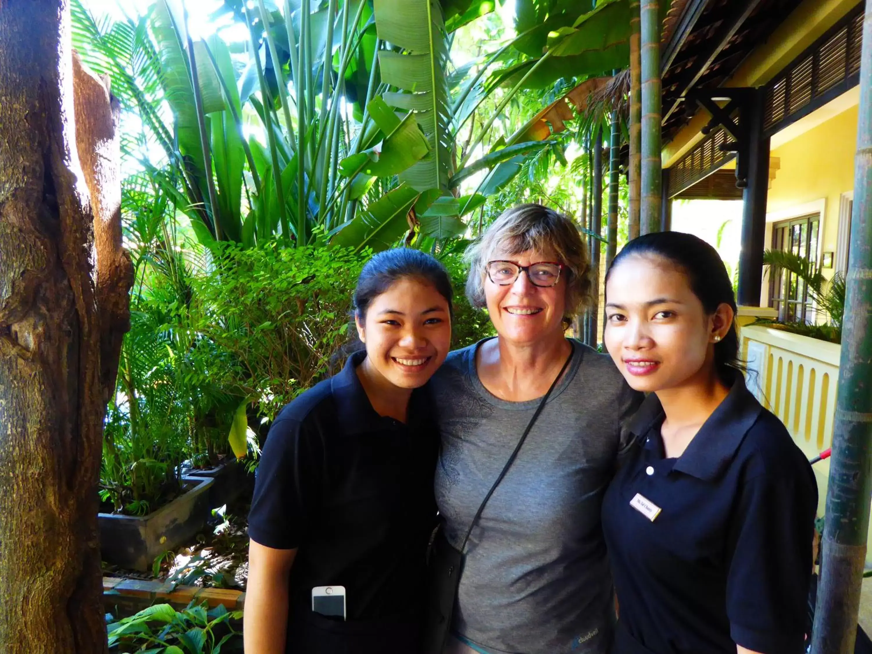 Staff in Residence Indochine D'angkor