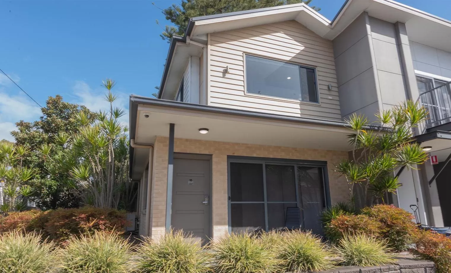 Property building in Cardiff Executive Apartments