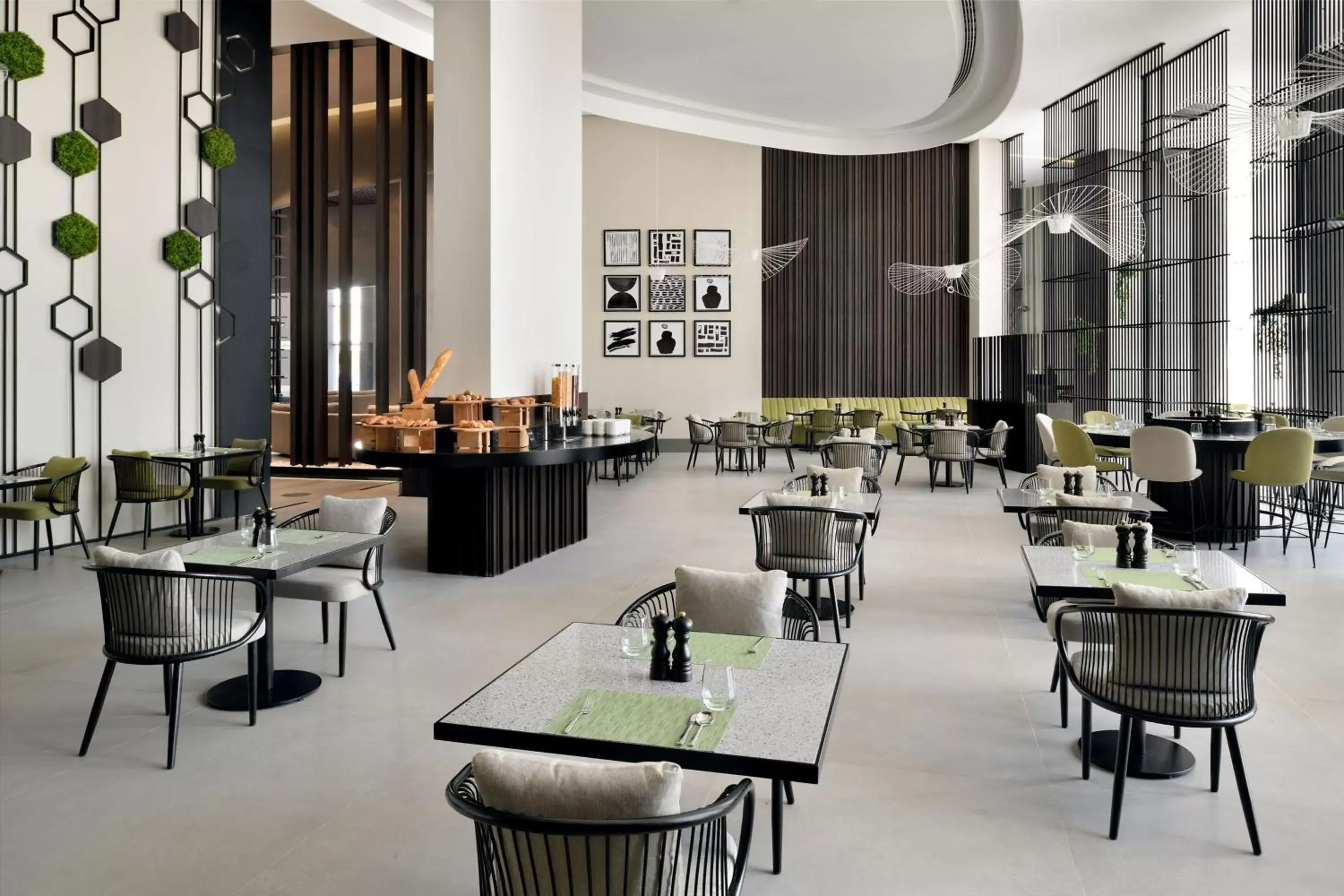 Breakfast, Restaurant/Places to Eat in Courtyard by Marriott World Trade Centre, Dubai