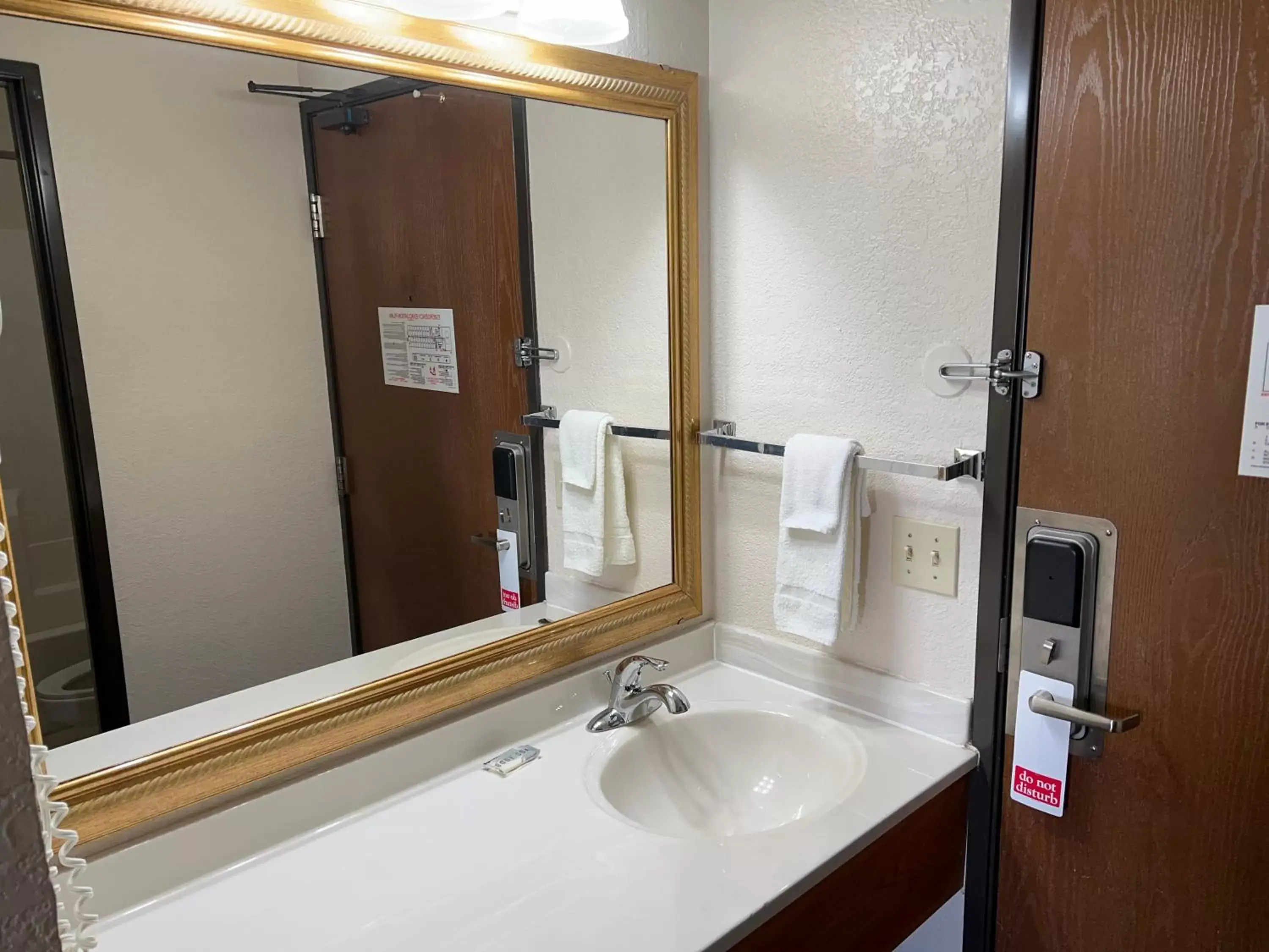 Bathroom in Express Inn & suites