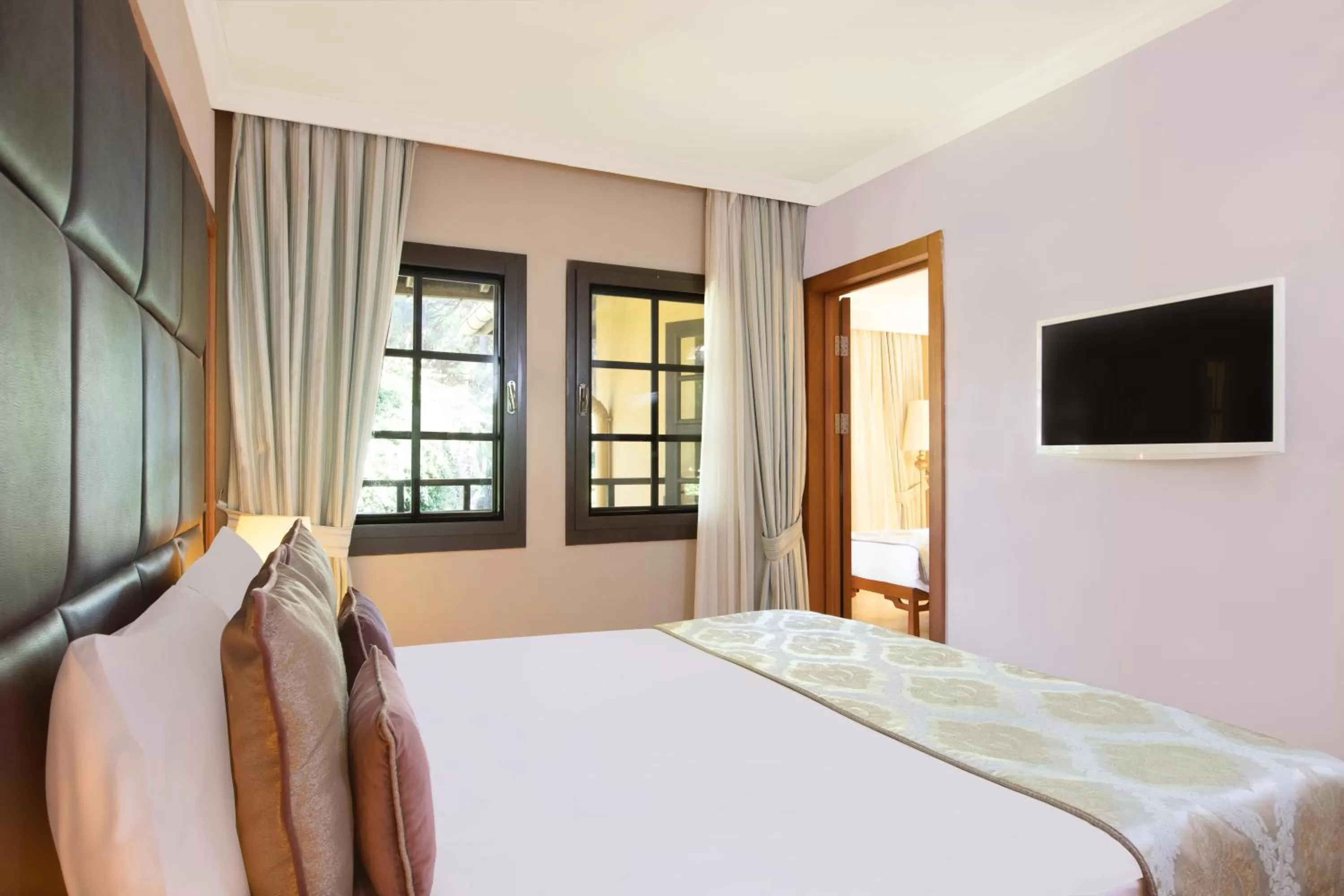 Photo of the whole room, Bed in Asteria Family Resort Belek