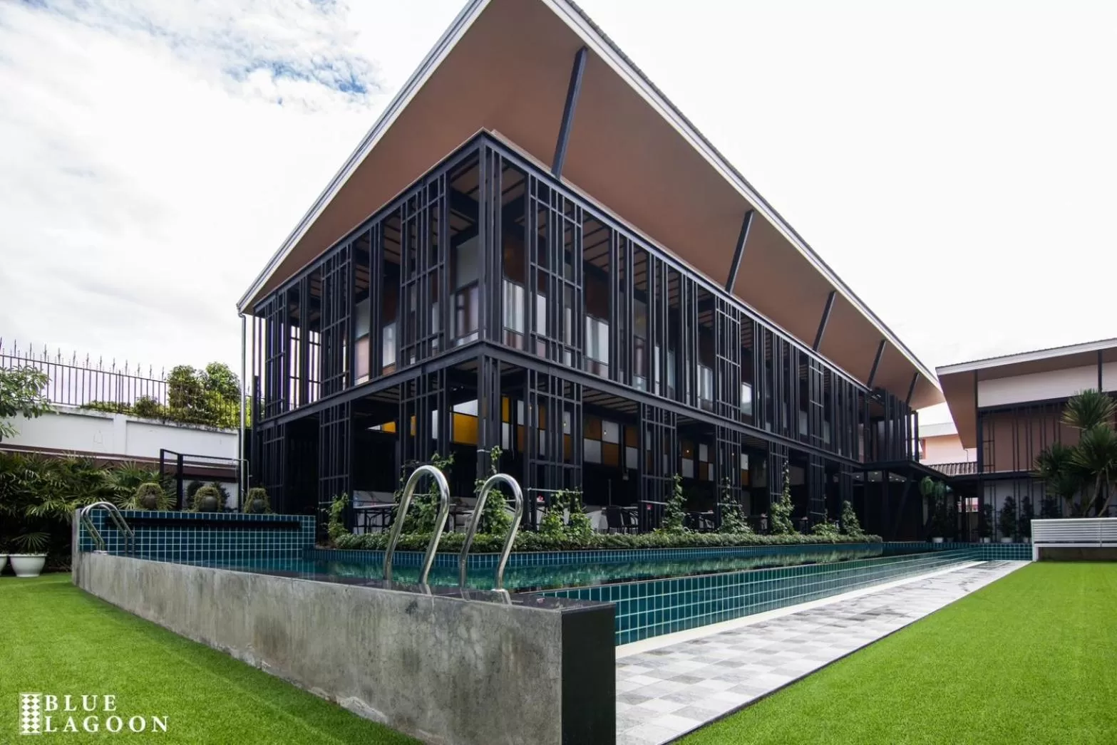 Restaurant/places to eat in Blue Lagoon Hotel