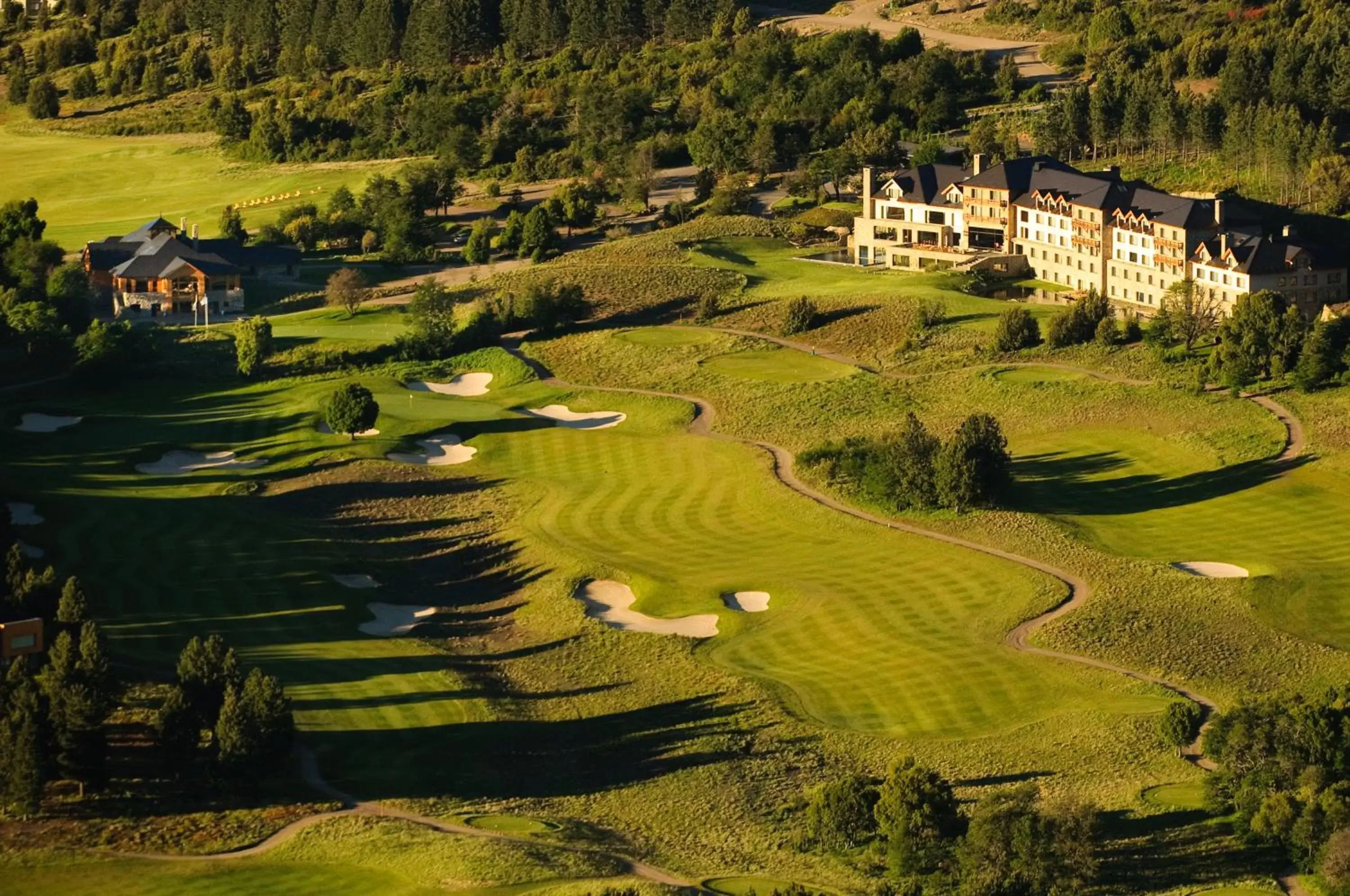 Natural landscape, Bird's-eye View in Loi Suites Chapelco Hotel