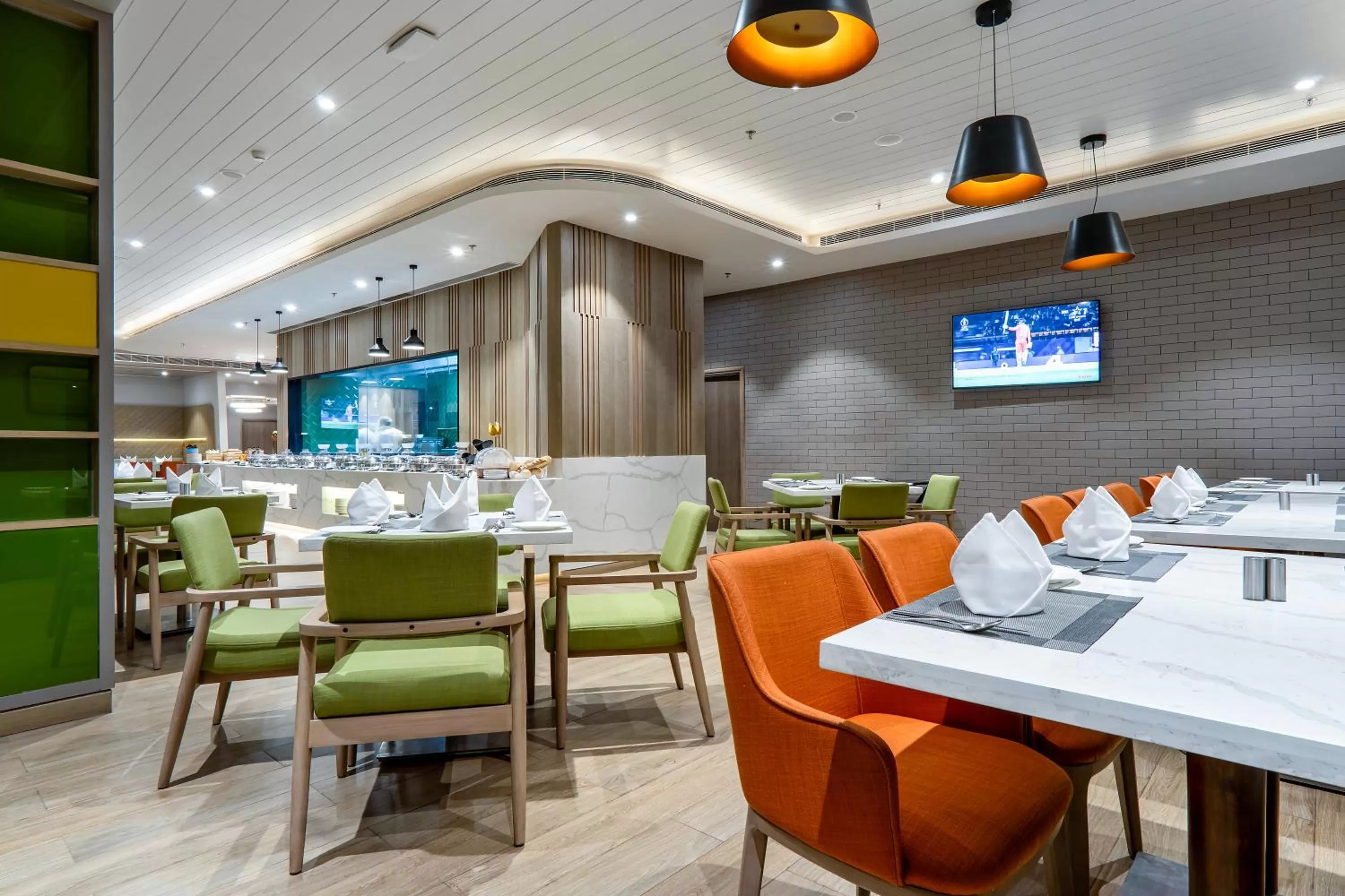 Restaurant/places to eat in Holiday Inn Katra Vaishno Devi by IHG