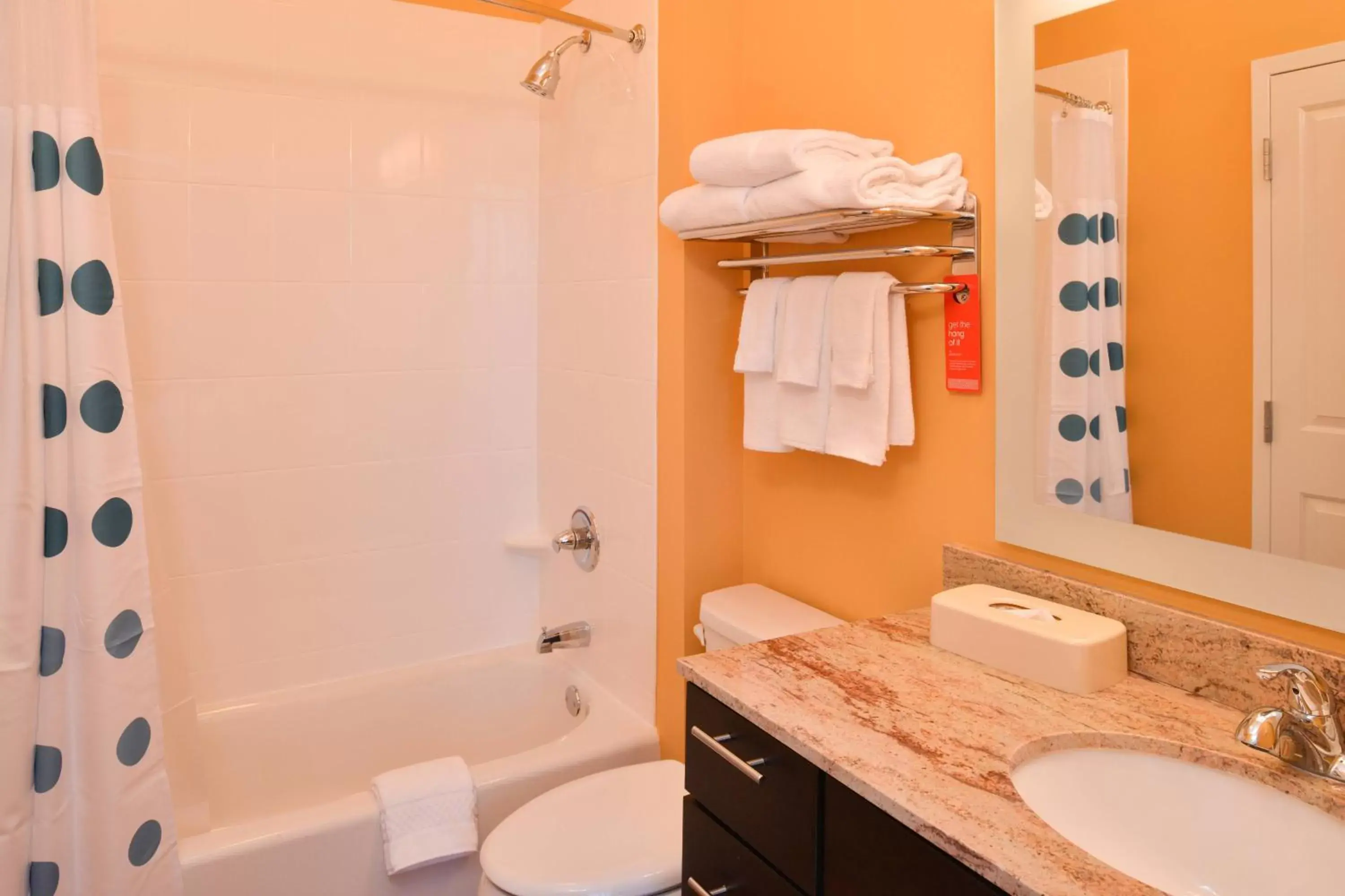 Bathroom in TownePlace Suites by Marriott Huntsville West/Redstone Gateway