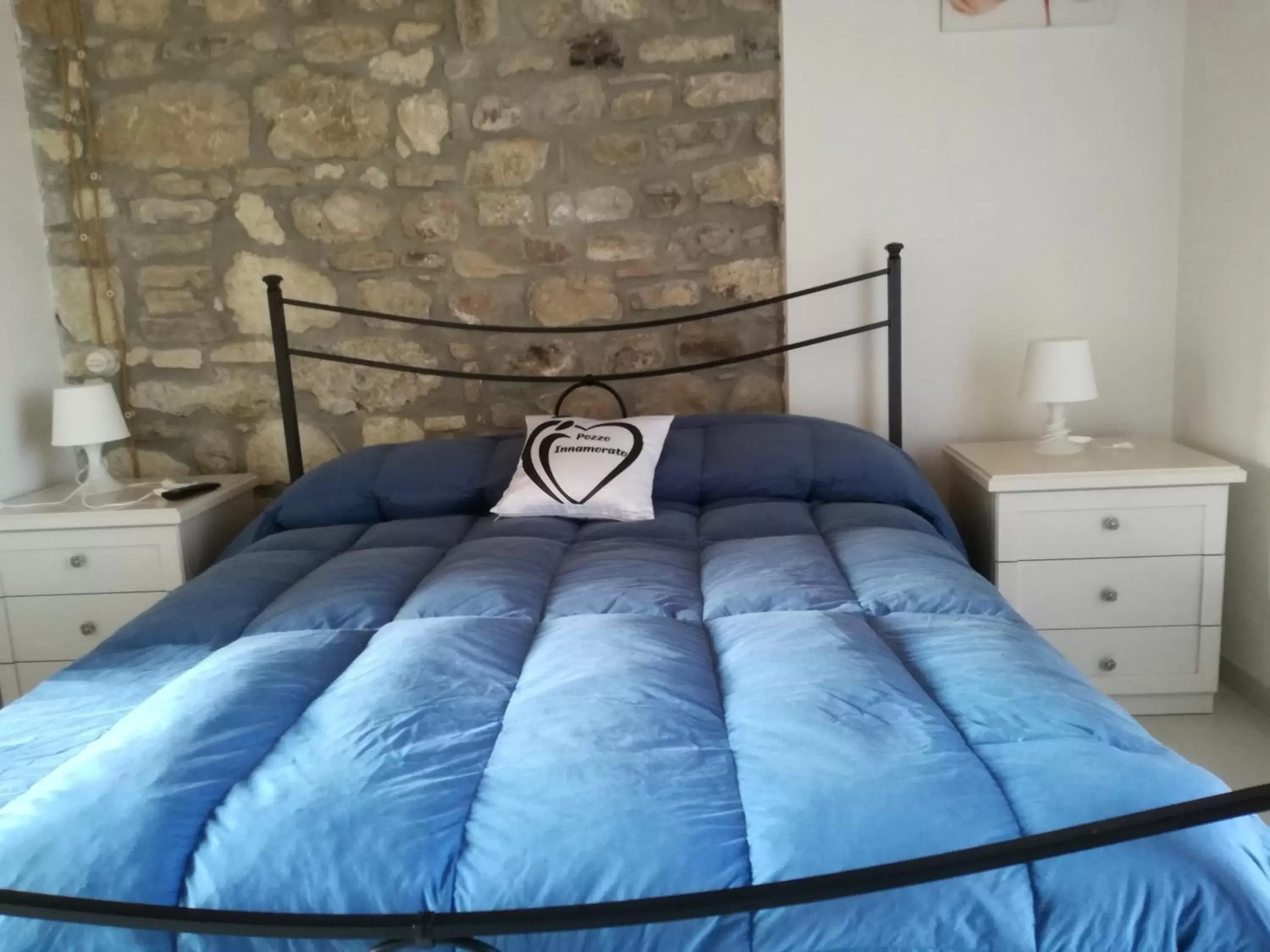 Bed in B&B Pozzo Innamorato