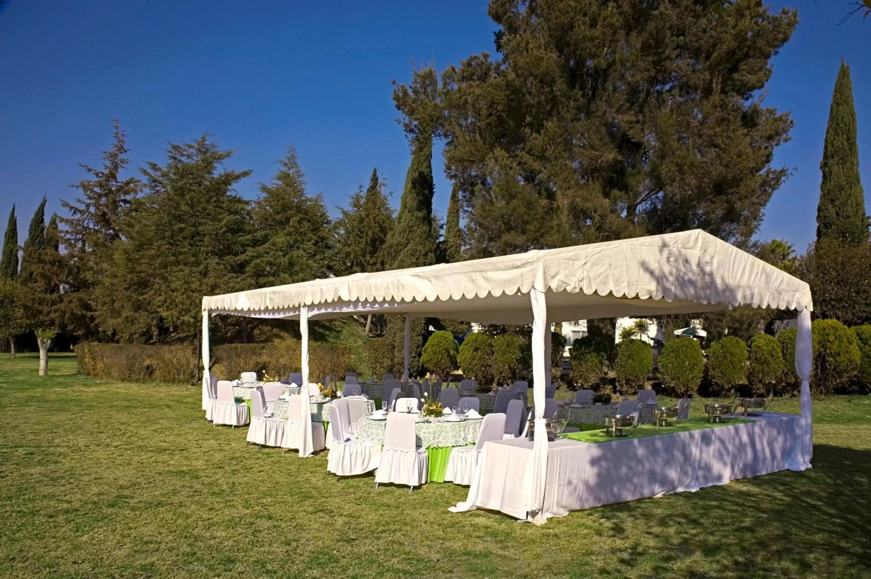 Garden, Banquet Facilities in Hotel La Joya Tulancingo