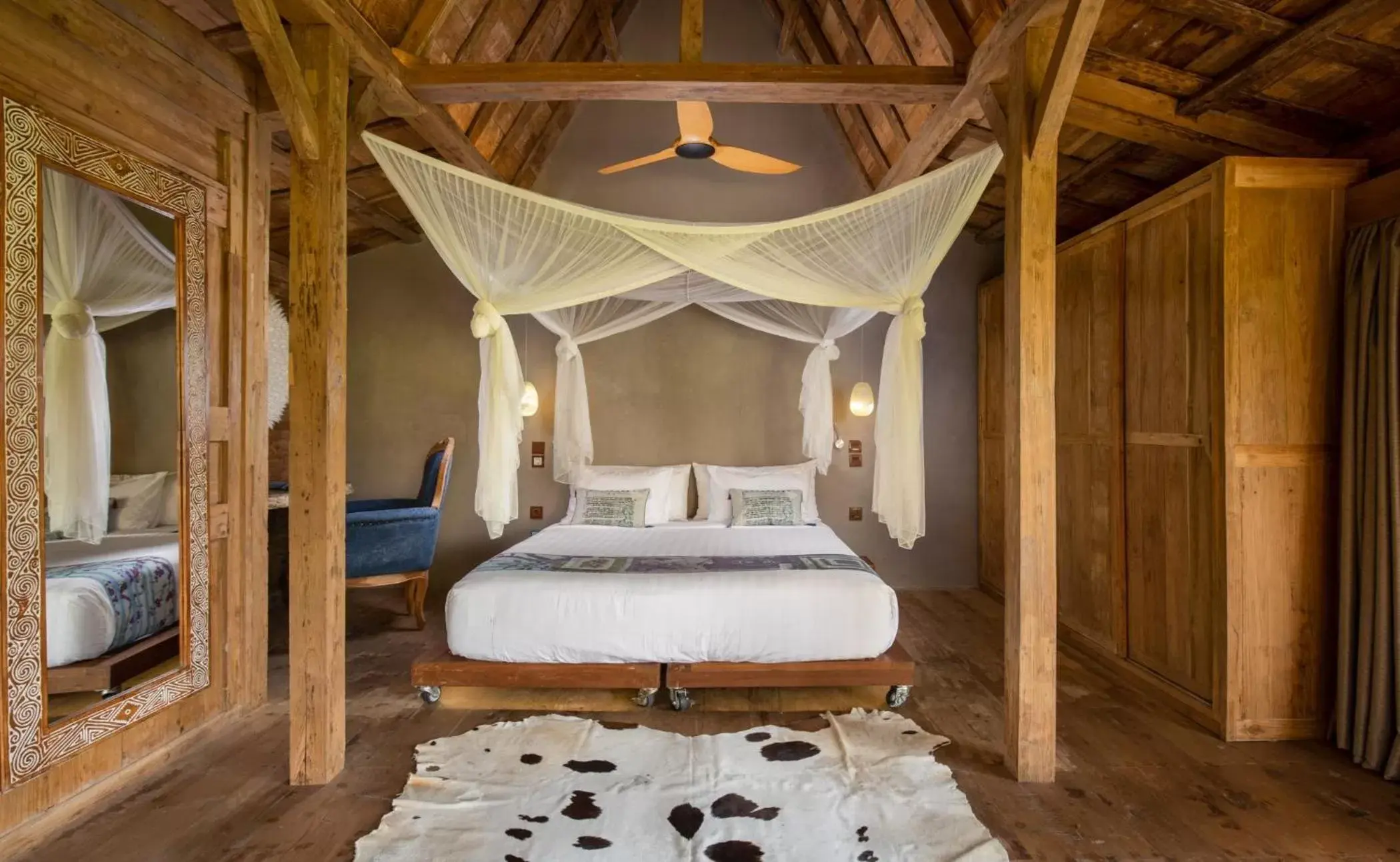 Bed in Blue Karma Dijiwa Ubud