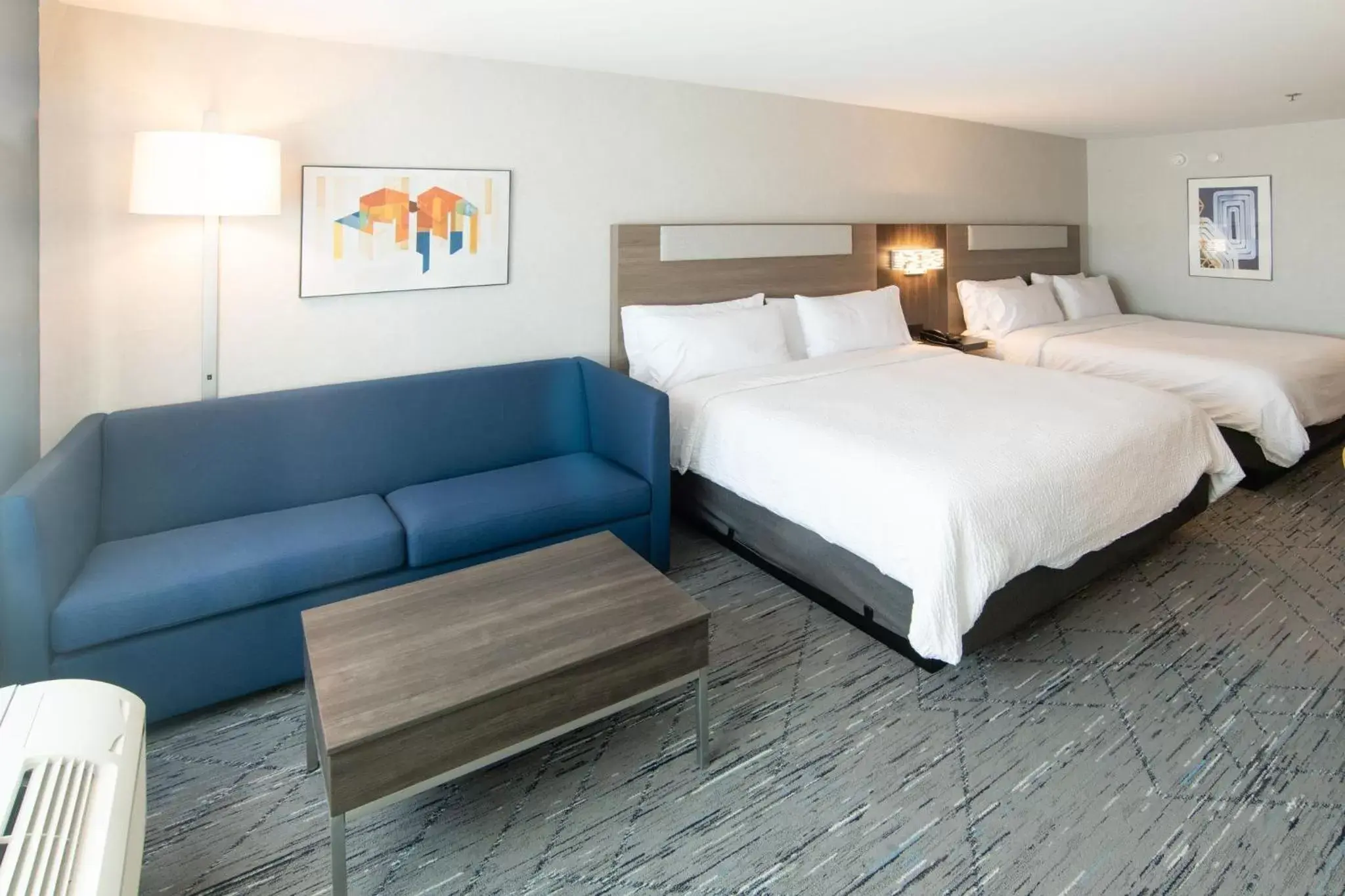 Photo of the whole room, Bed in Holiday Inn Express & Suites - Moose Jaw, an IHG Hotel