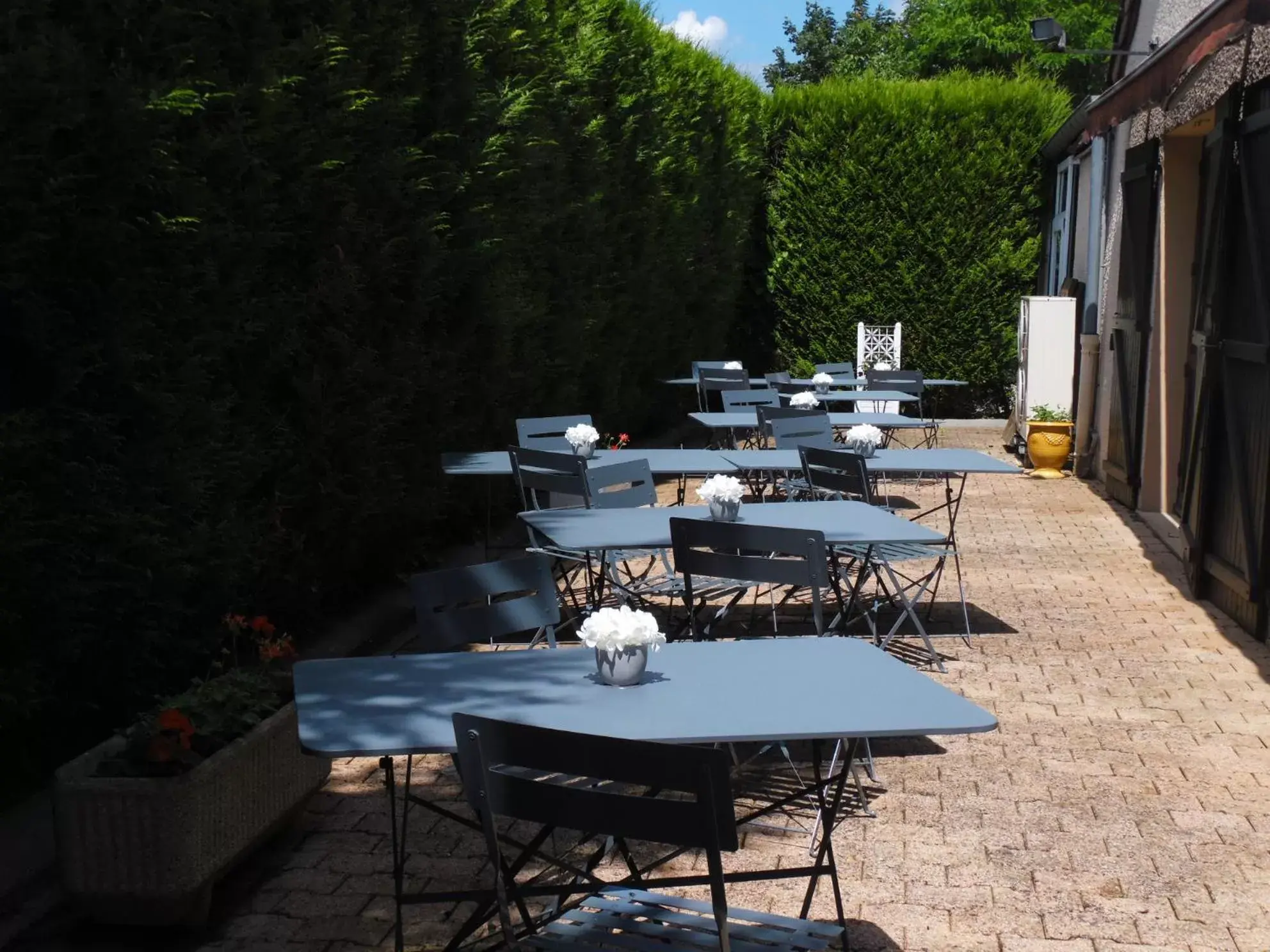 Patio, Restaurant/Places to Eat in Kyriad Epernay