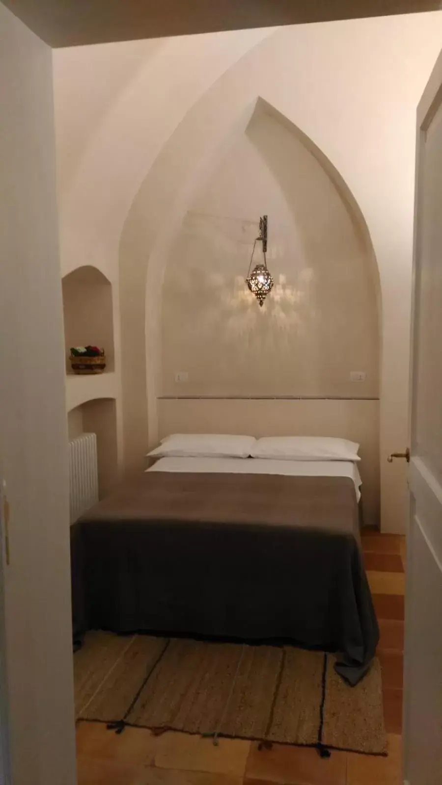 Bed in Palazzo Rossi suite
