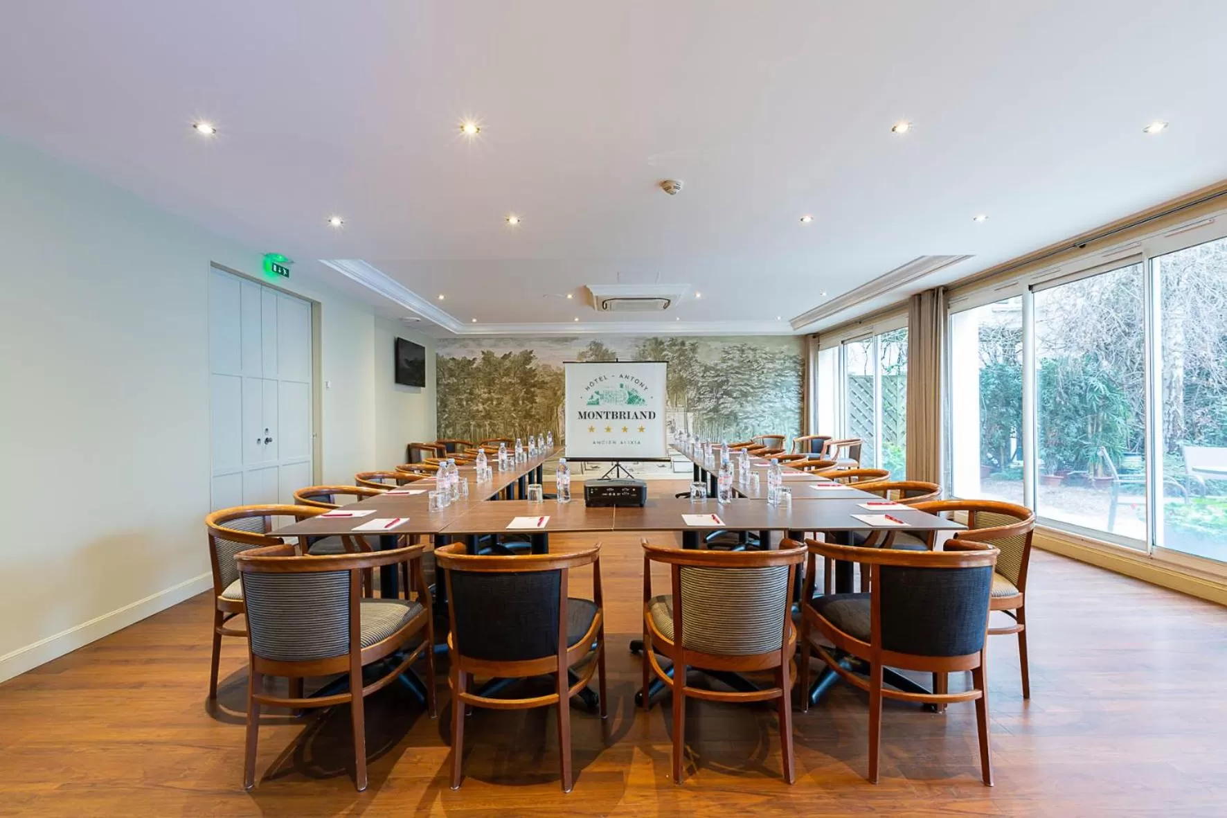 Banquet/Function facilities in Hotel Montbriand Antony - Ancien Alixia