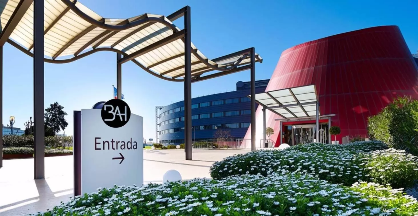 Property building in BAH Barcelona Airport Hotel