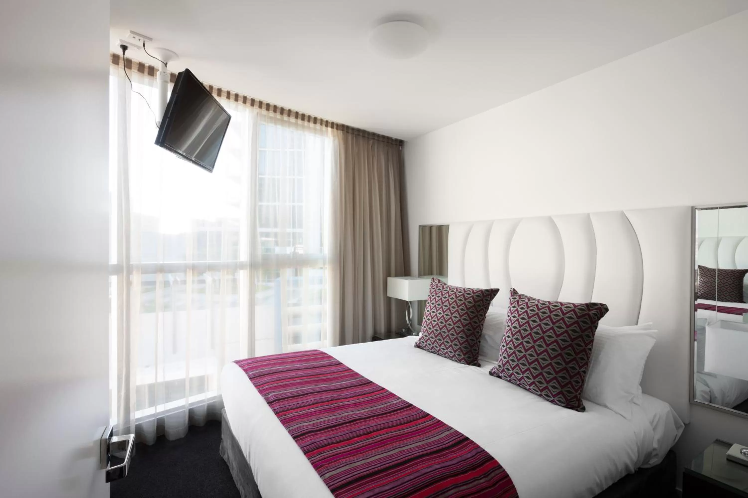 Bedroom, Bed in The Sebel Melbourne Docklands Hotel