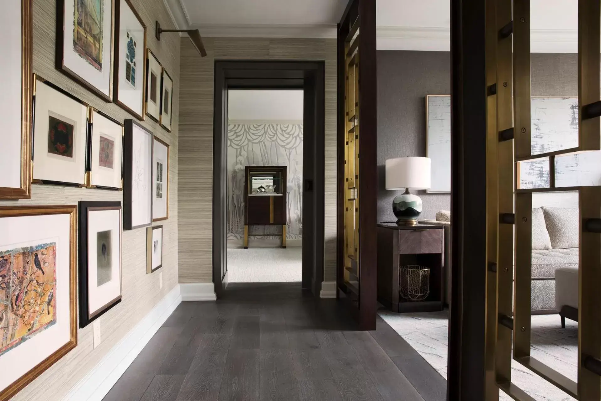 Facade/entrance in Four Seasons Boston Facade/entrance in Four Seasons Boston