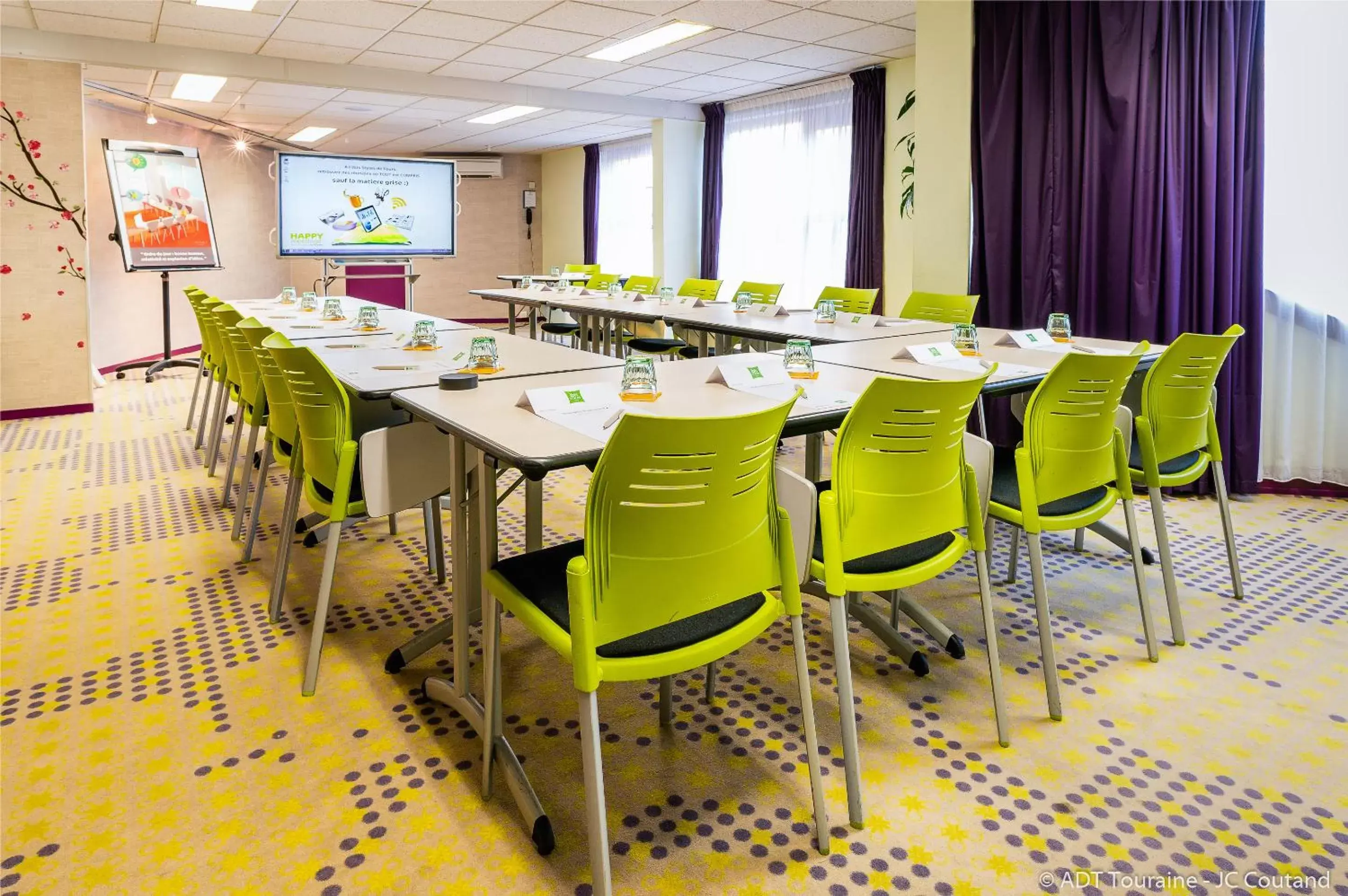 Meeting/conference room in ibis Styles Tours Centre