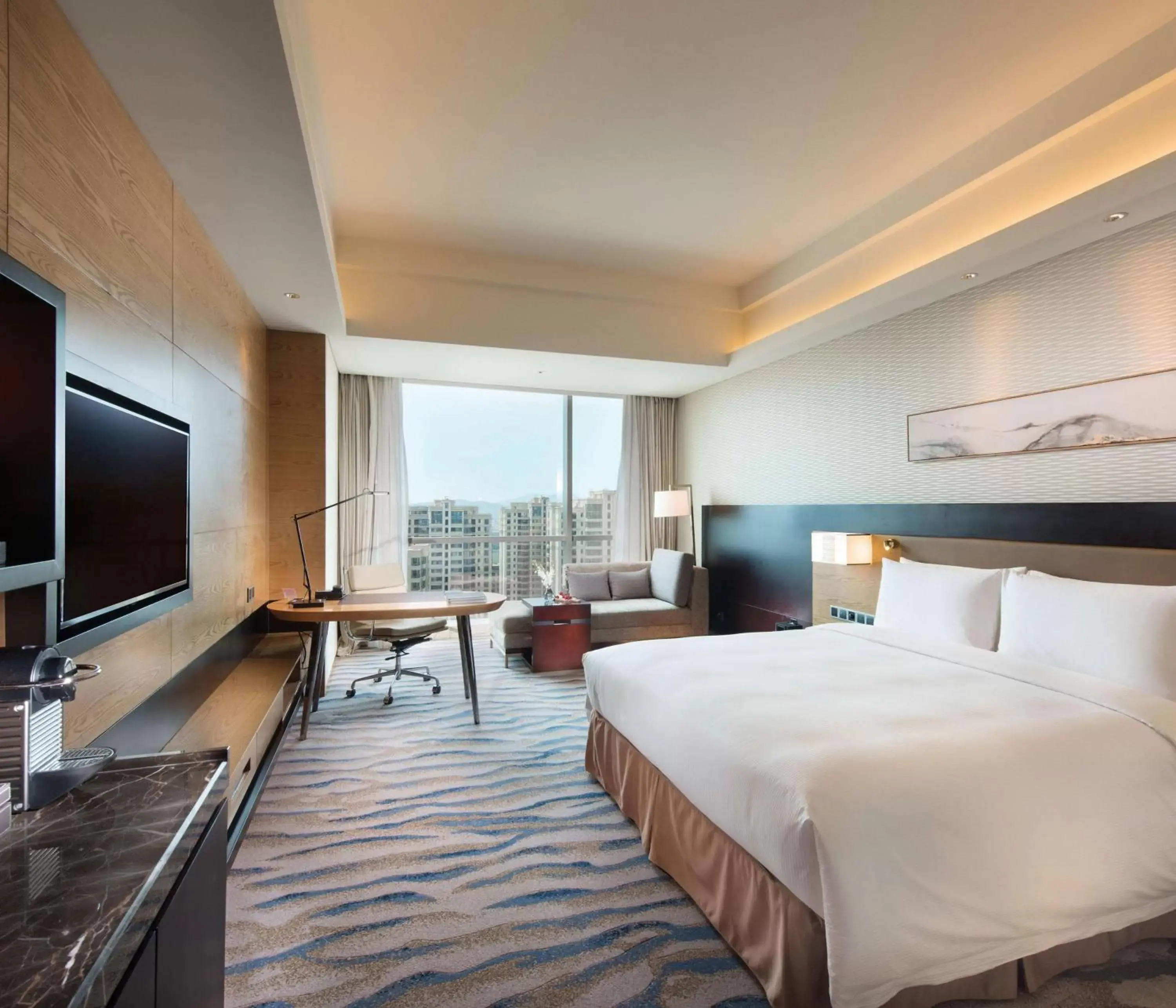 Bed in Hilton Yantai Golden Coast