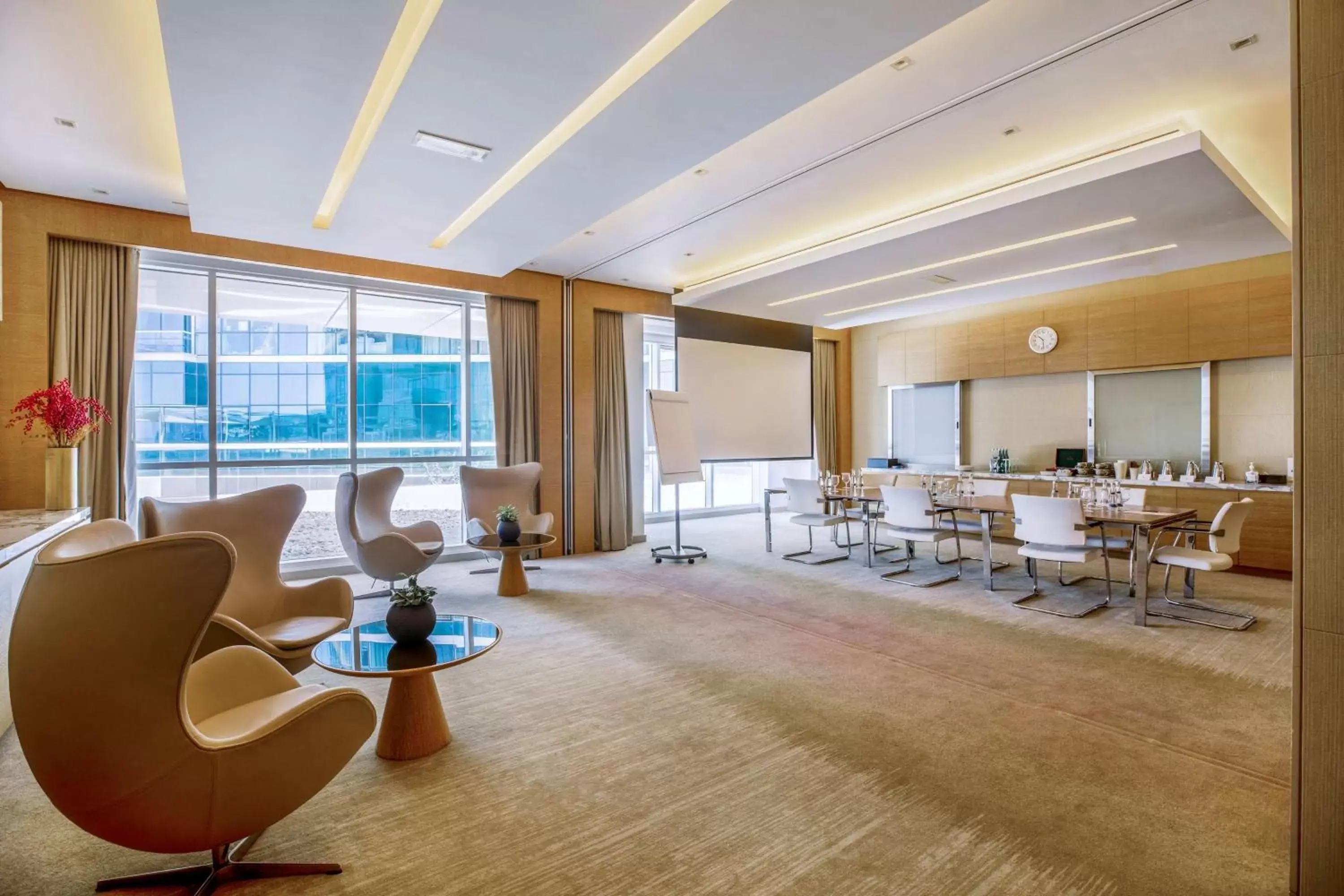 Meeting/conference room in DoubleTree by Hilton Dubai Jumeirah Beach