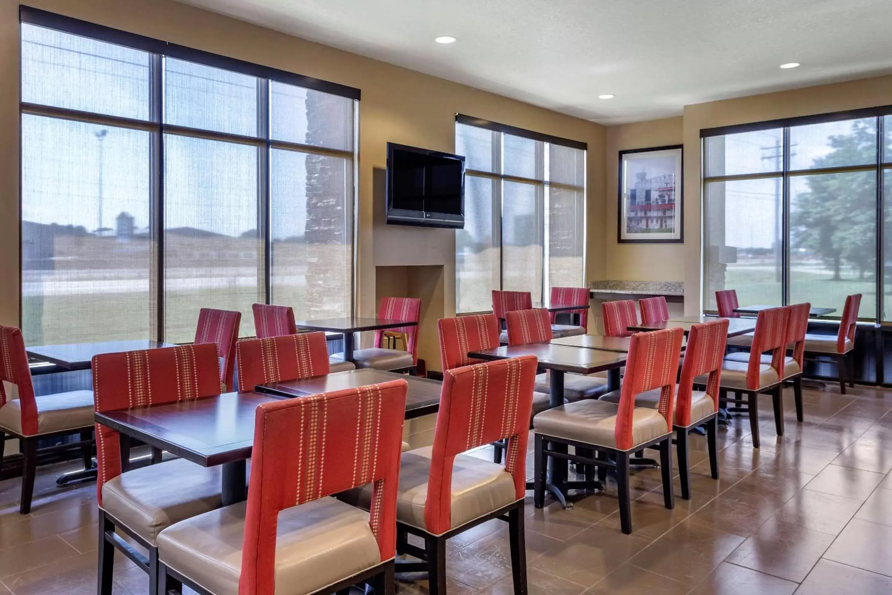 Restaurant/places to eat in Comfort Suites Jonesboro University Area Restaurant/places to eat in Comfort Suites Jonesboro University Area